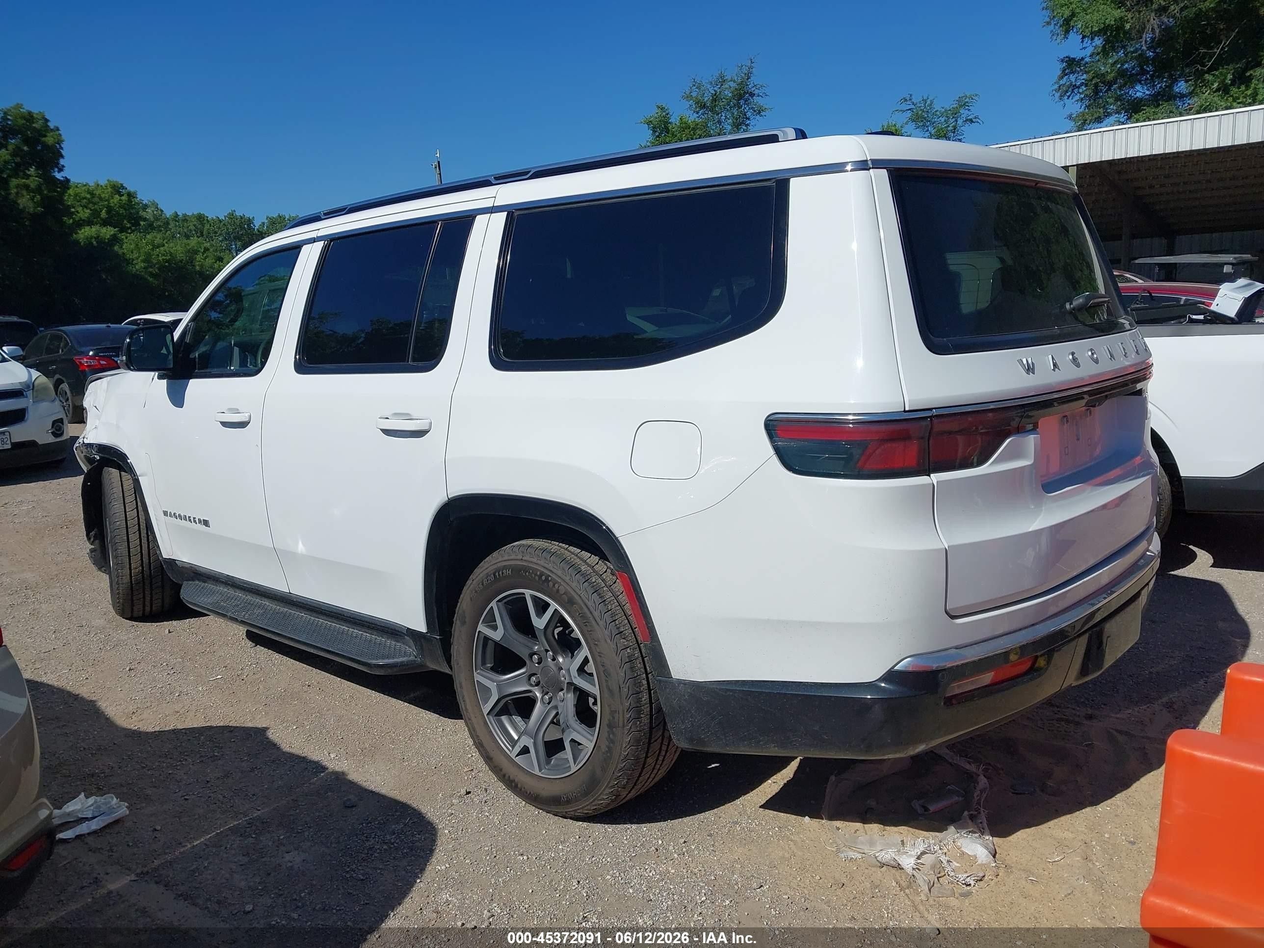 2024 Jeep Wagoneer Series Iii 4x4 White vin: 1C4SJVDP0RS176185