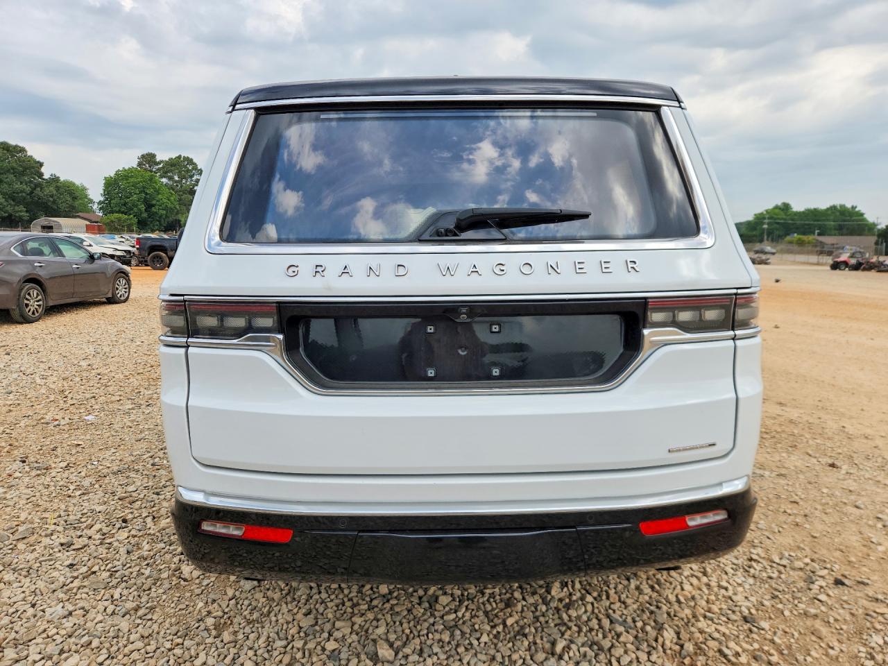 2024 Jeep Grand Wagoneer Series Iii White vin: 1C4SJVGP0RS100784