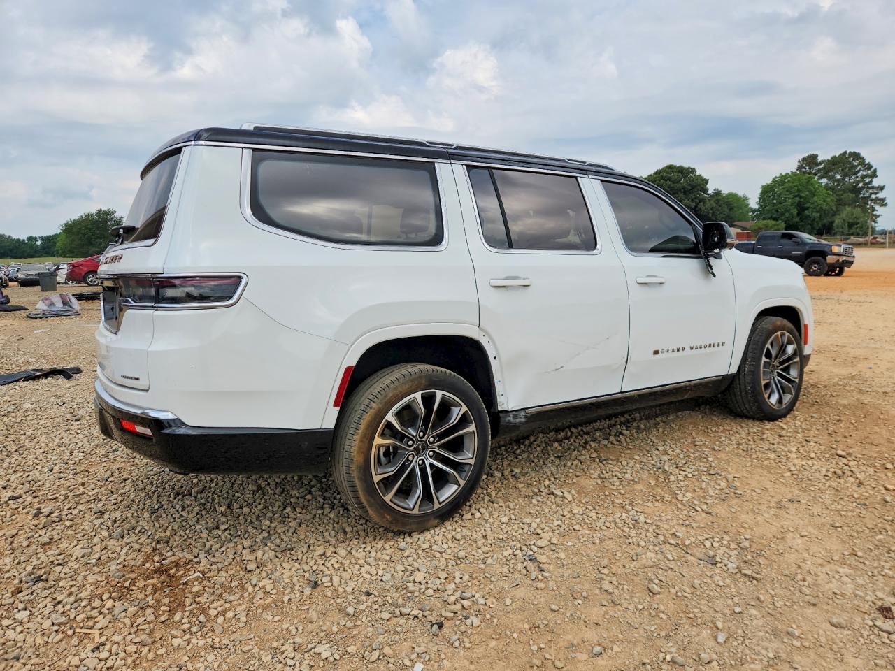 2024 Jeep Grand Wagoneer Series Iii White vin: 1C4SJVGP0RS100784