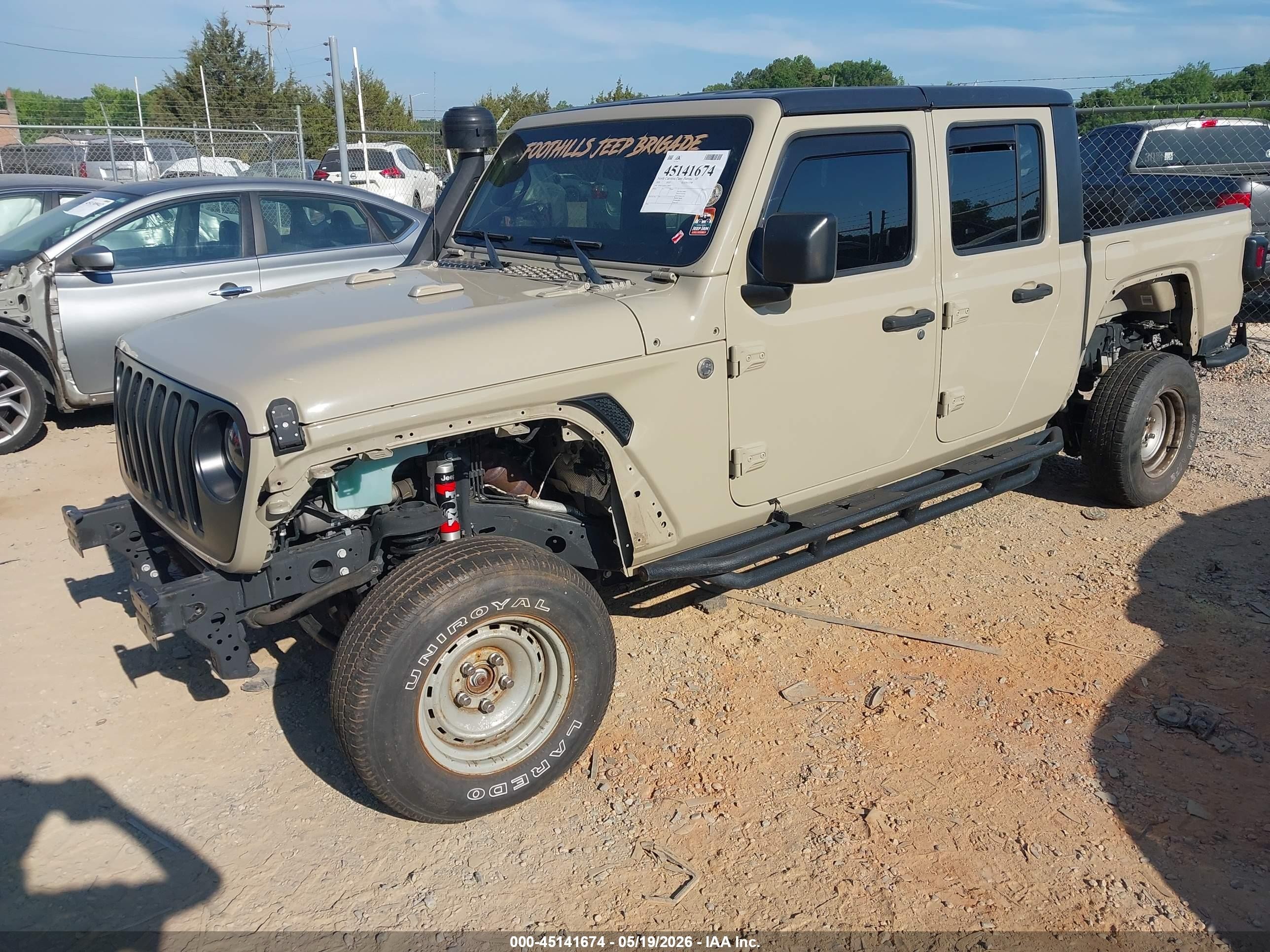 2020 Jeep Gladiator Sport 4x4 Tan vin: 1C6HJTAG0LL184850