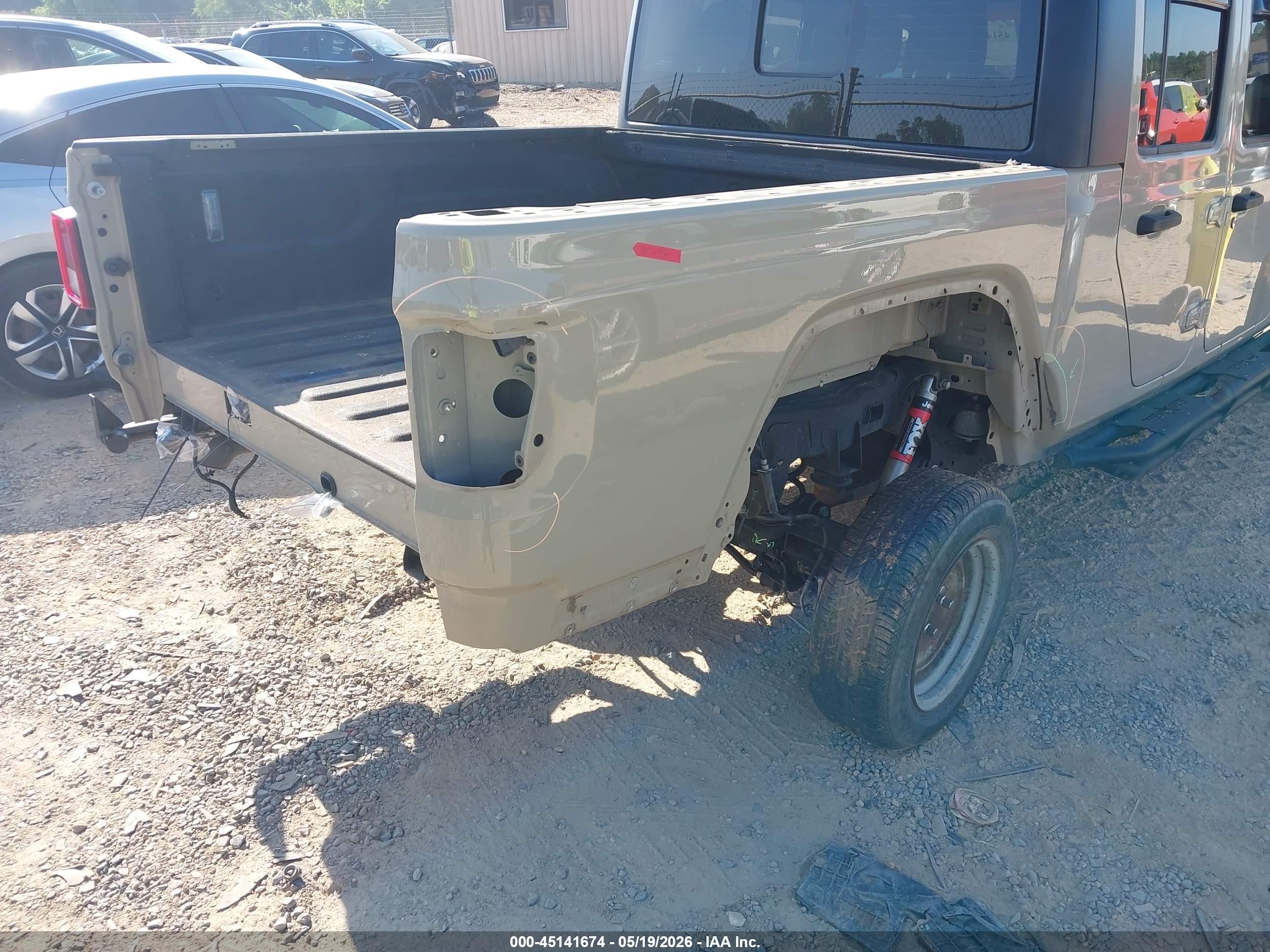2020 Jeep Gladiator Sport 4x4 Tan vin: 1C6HJTAG0LL184850