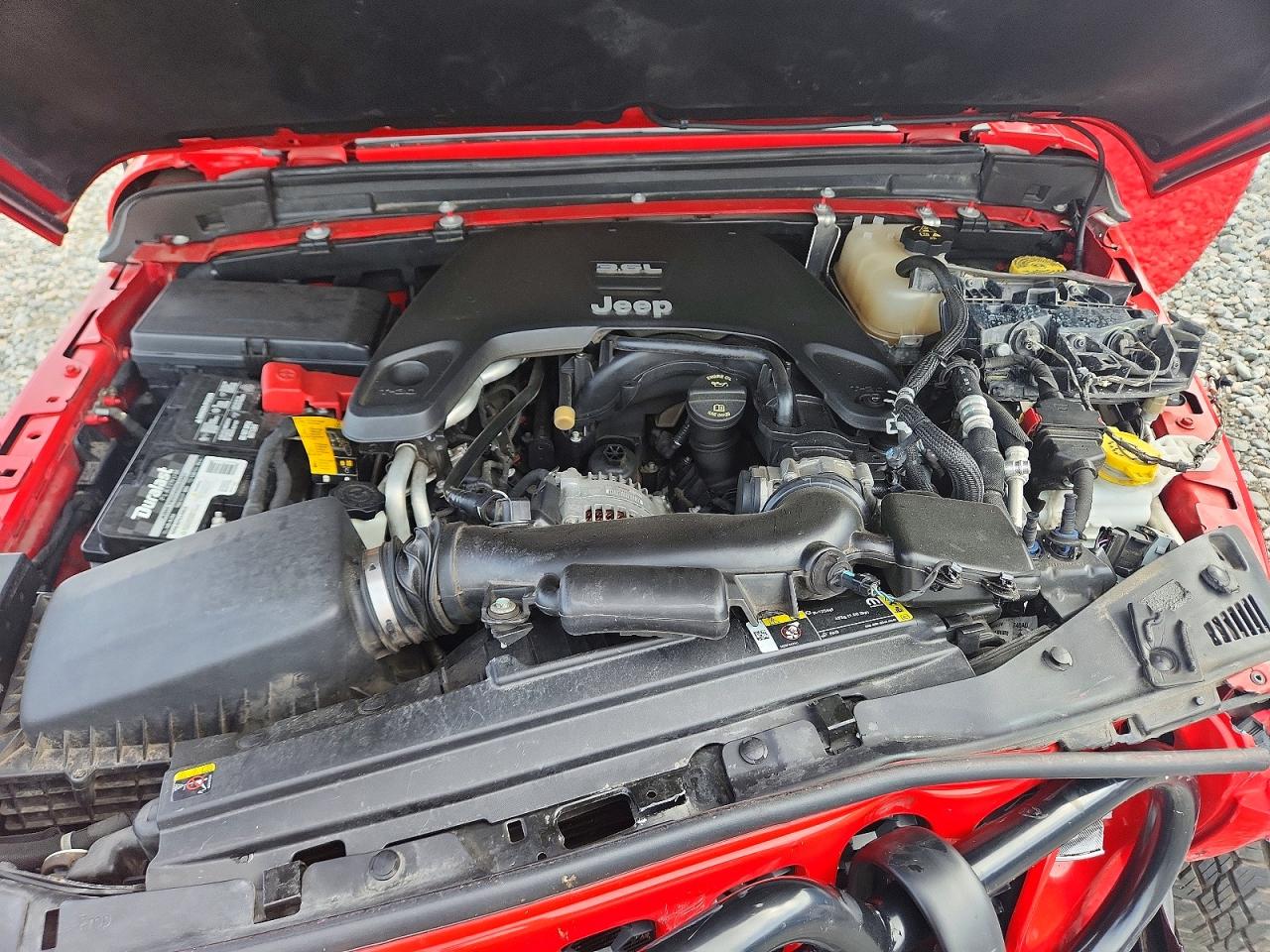 2021 Jeep Gladiator Sport Red vin: 1C6HJTAG1ML542278