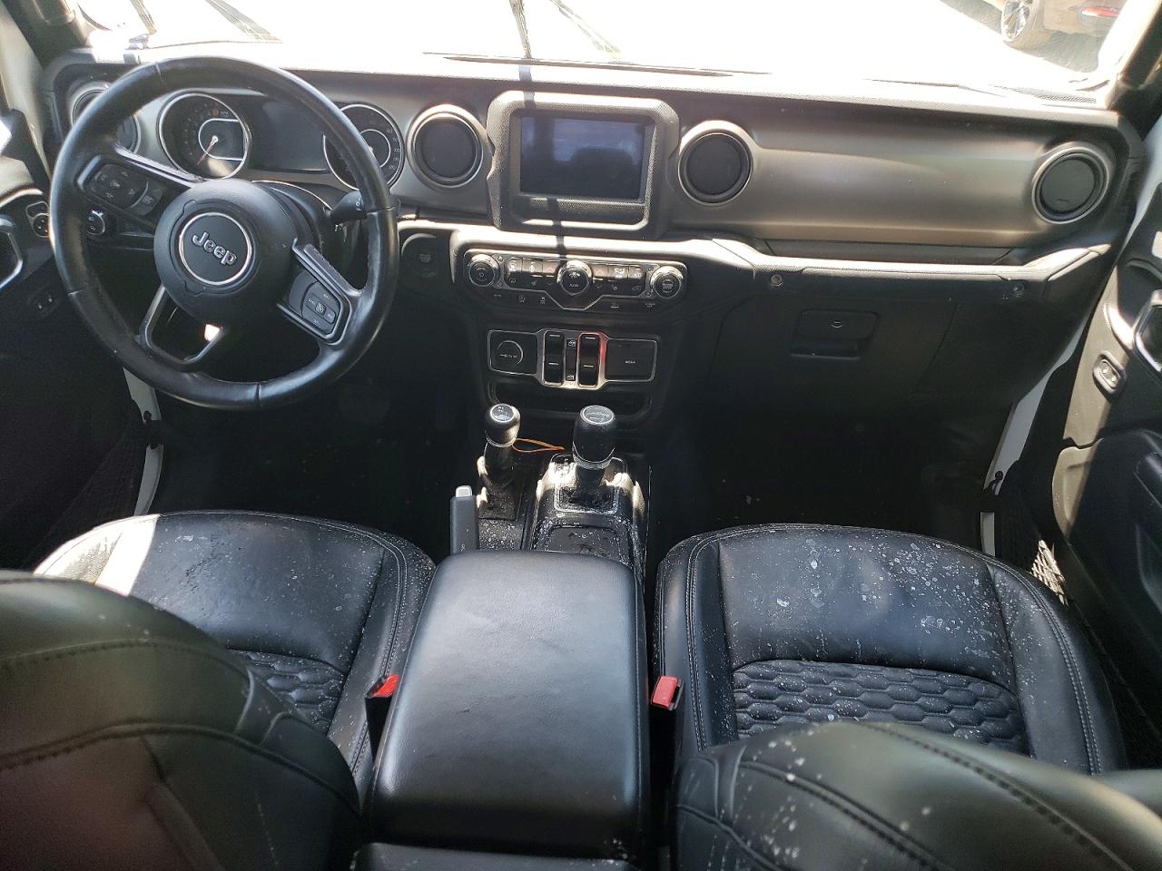 2022 Jeep Gladiator Sport Белый vin: 1C6HJTAG3NL163736