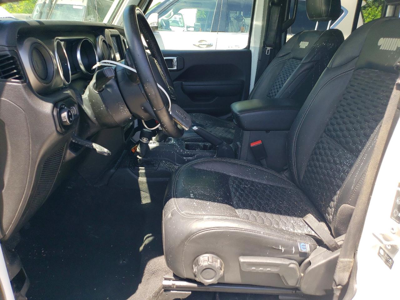 2022 Jeep Gladiator Sport Белый vin: 1C6HJTAG3NL163736