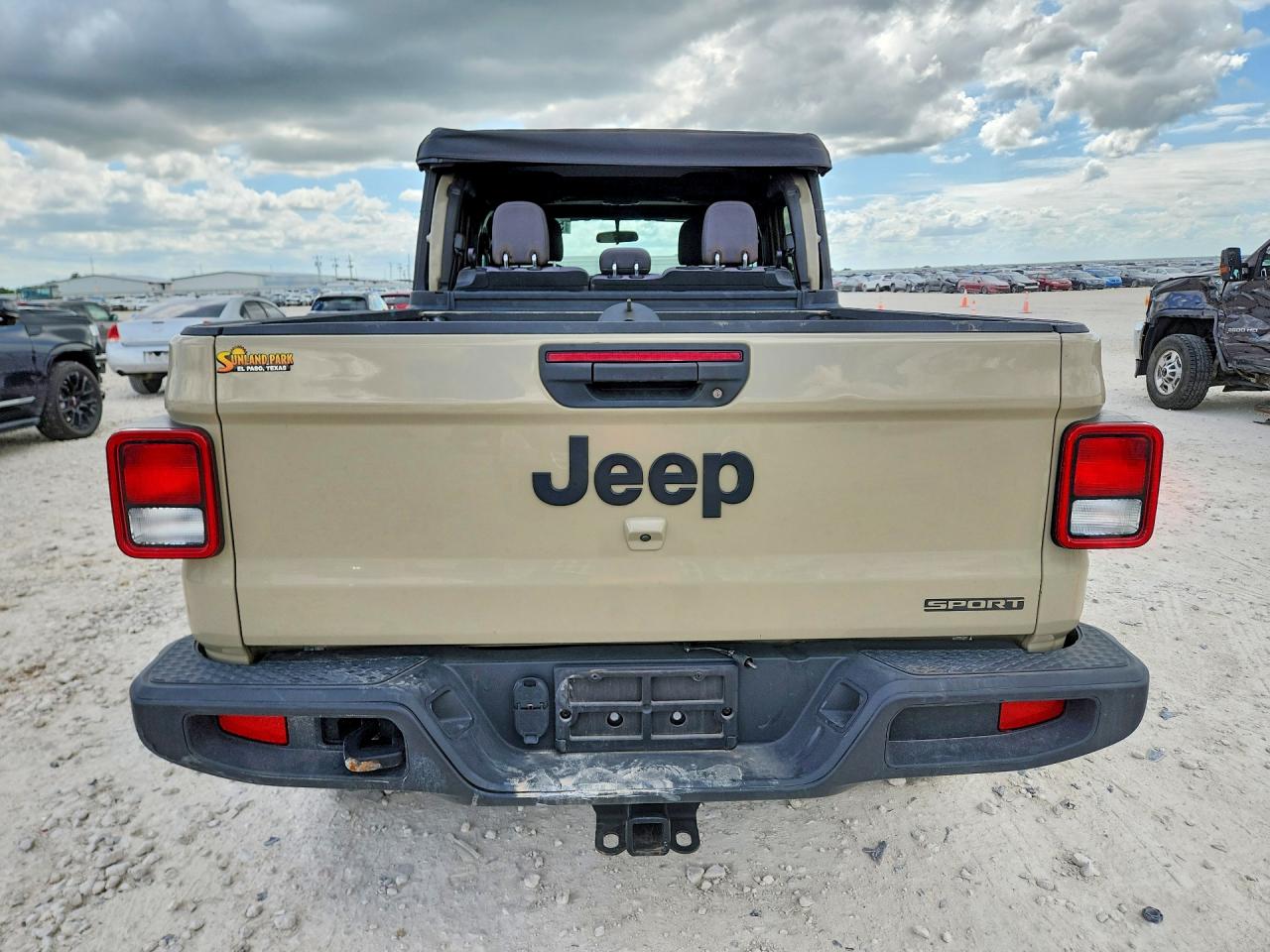 2020 Jeep Gladiator Sport Коричневый vin: 1C6HJTAG4LL157800