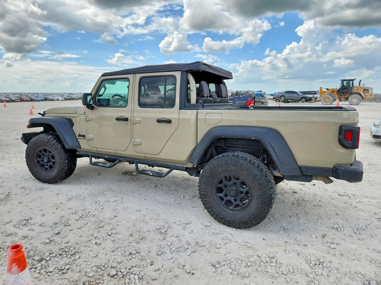 2020 Jeep Gladiator Sport Коричневый vin: 1C6HJTAG4LL157800