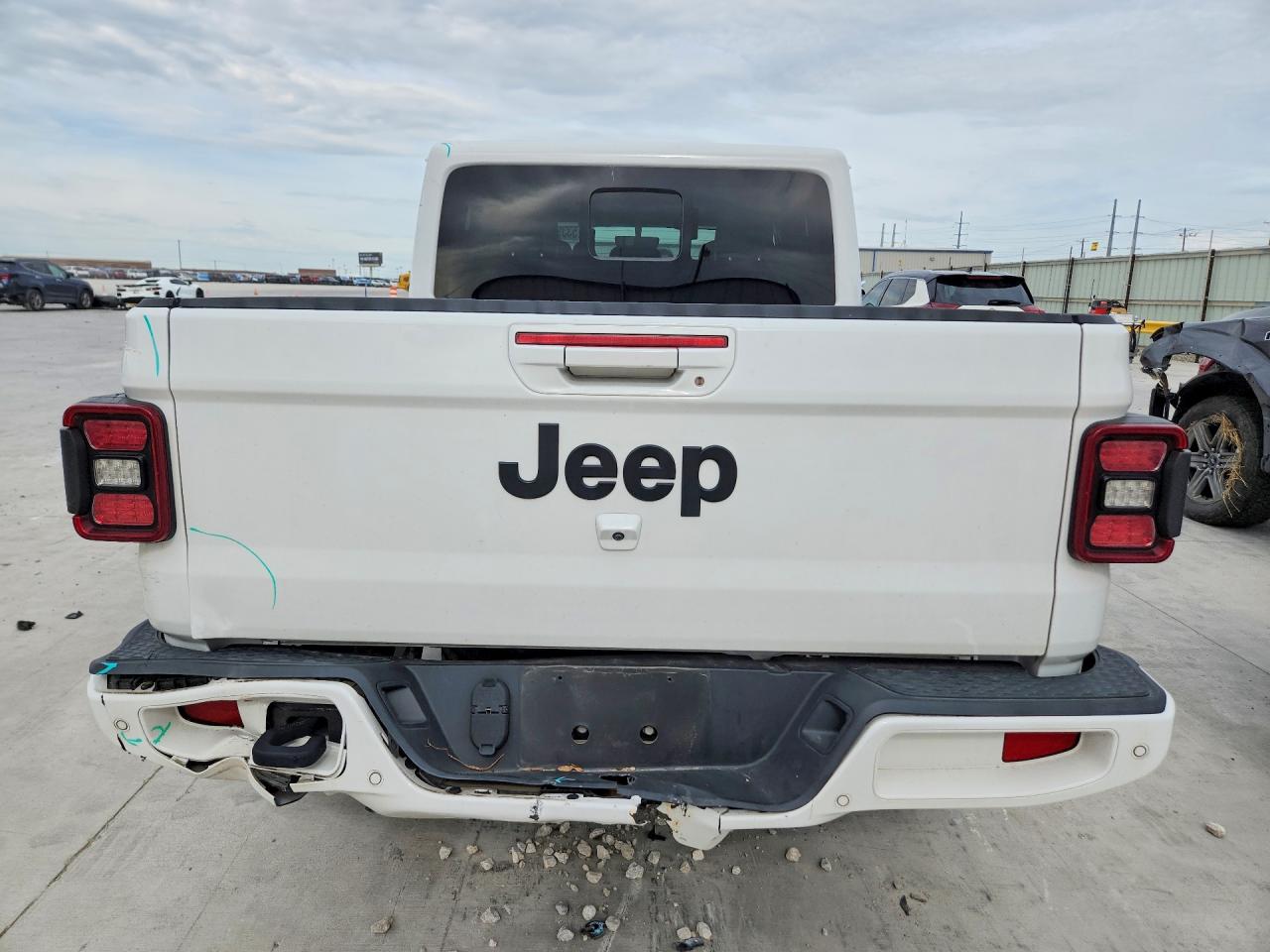 2023 Jeep Gladiator Overland Белый vin: 1C6HJTFG1PL559742