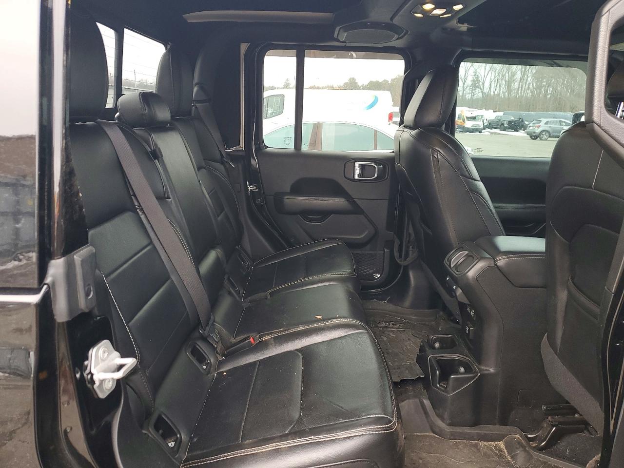 2020 Jeep Gladiator Overland Black vin: 1C6HJTFG8LL116238