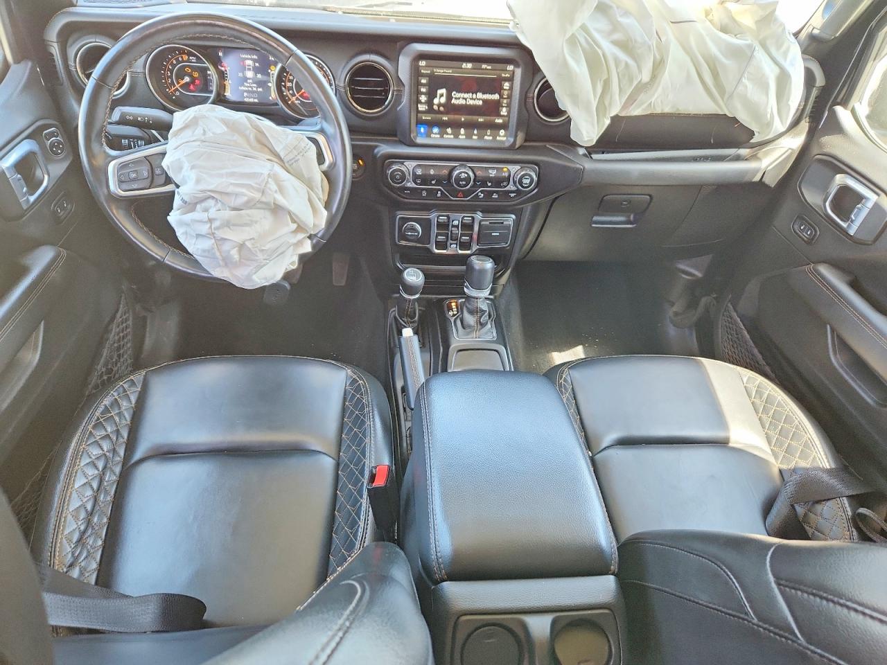2022 Jeep Gladiator Overland Black vin: 1C6HJTFG8NL137772