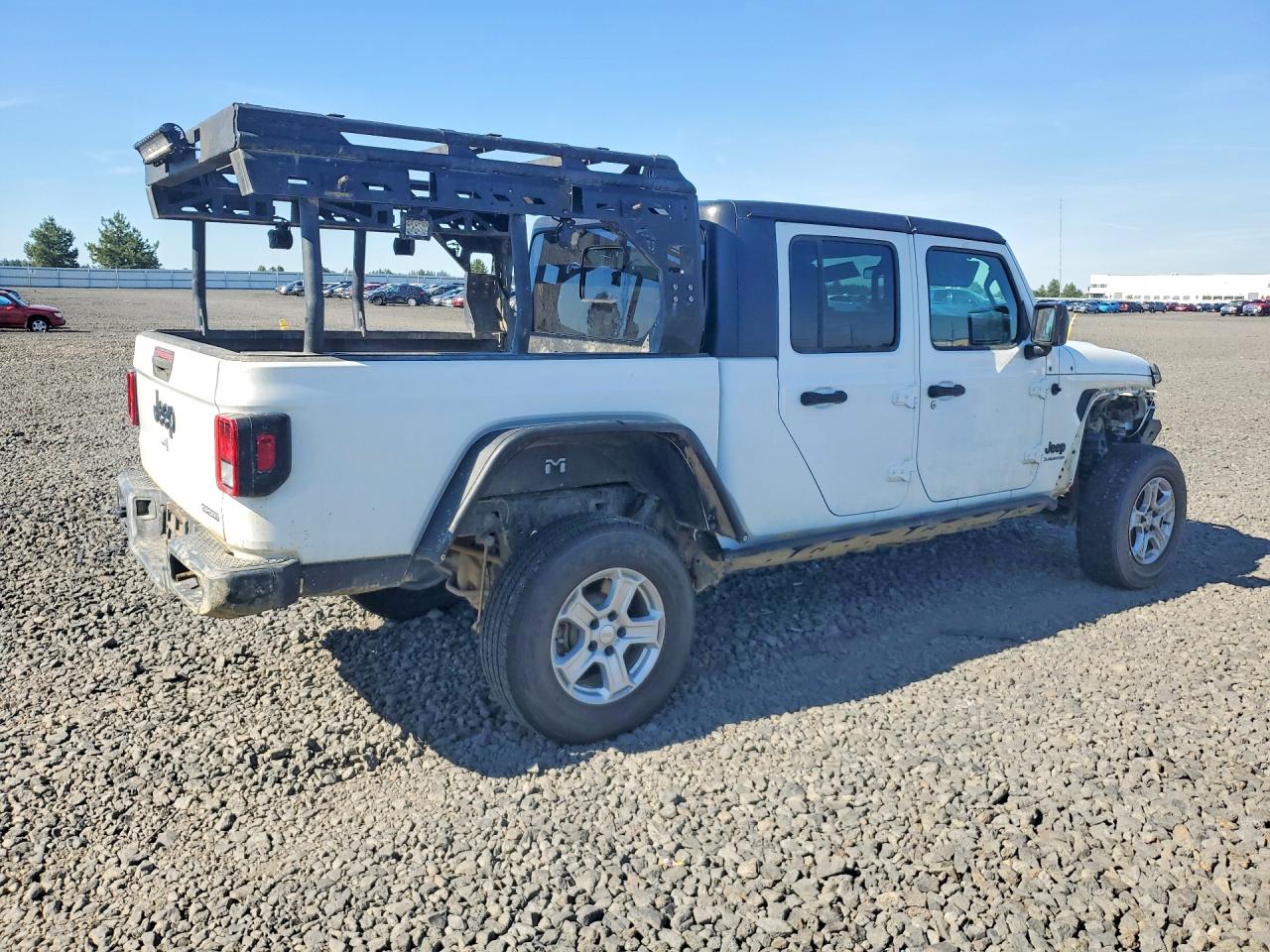 2020 Jeep Gladiator Sport White vin: 1C6JJTAG2LL129589