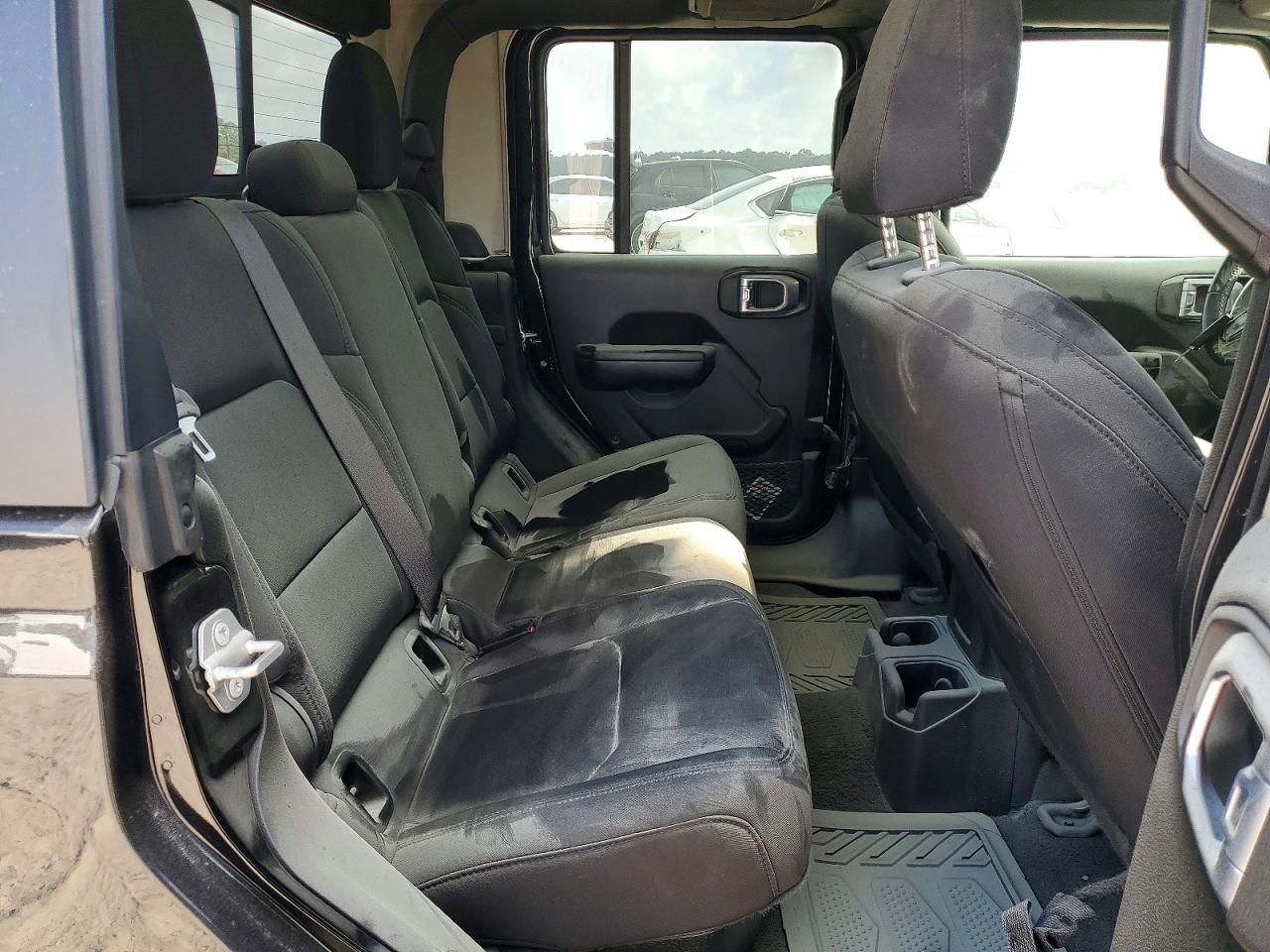 2021 Jeep Gladiator Sport Черный vin: 1C6JJTAG7ML612271