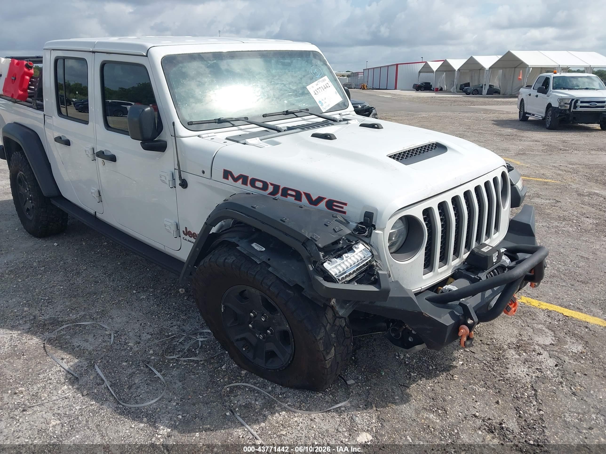 2021 Jeep Gladiator Mojave 4x4 Белый vin: 1C6JJTEG7ML579170