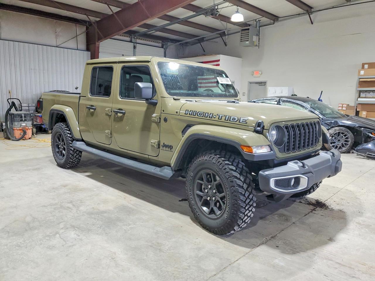 2025 Jeep Gladiator Sport Tan vin: 1C6PJTAG9SL546071