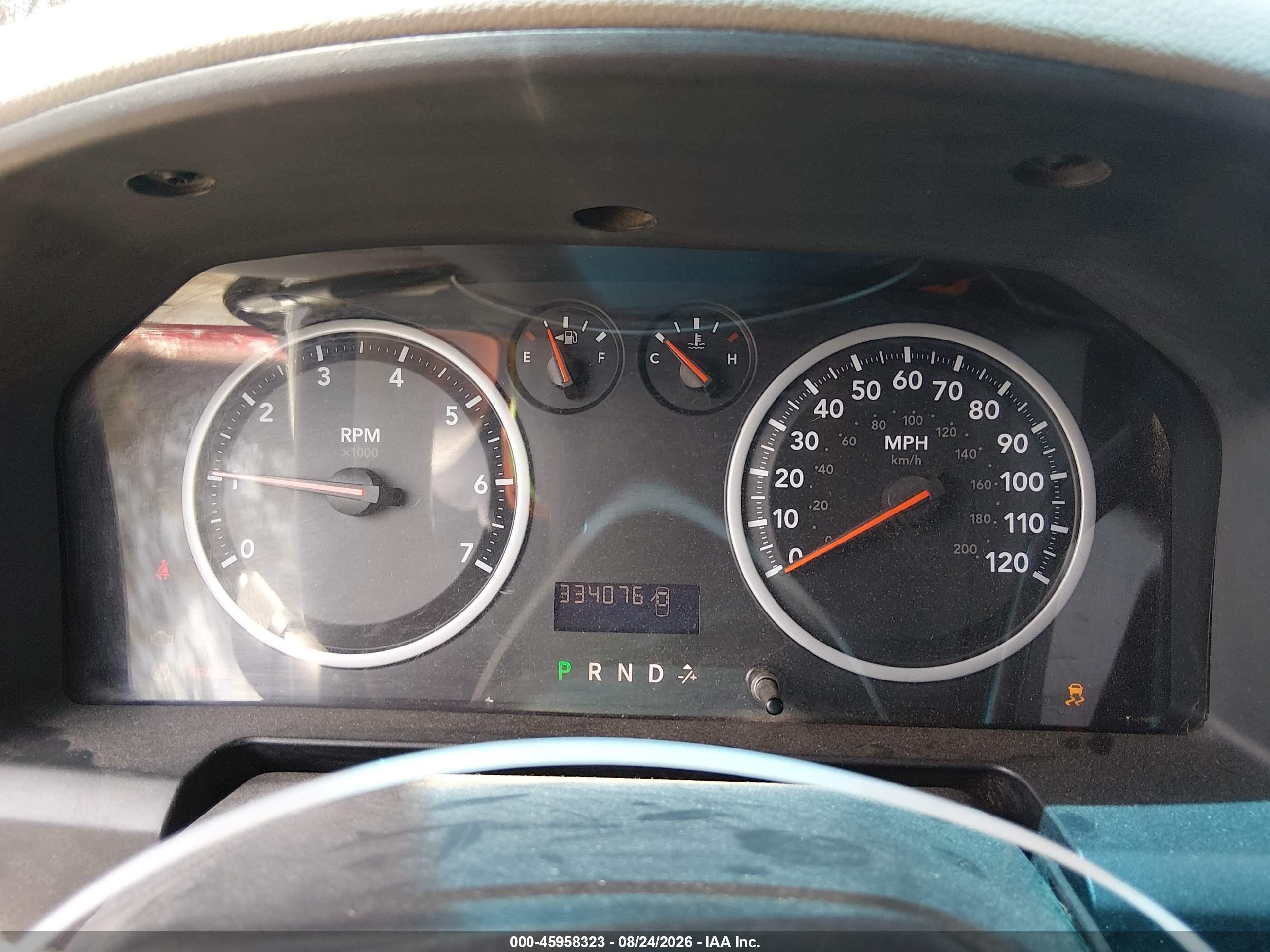 2012 Ram 1500 St White vin: 1C6RD6FP1CS221397