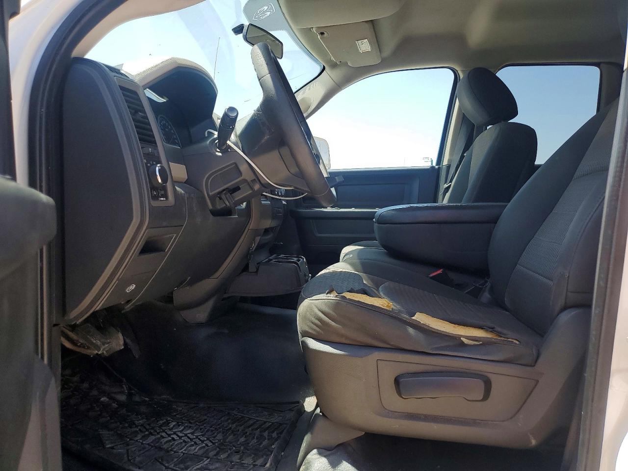 2012 Dodge Ram 1500 St White vin: 1C6RD6FP4CS288950