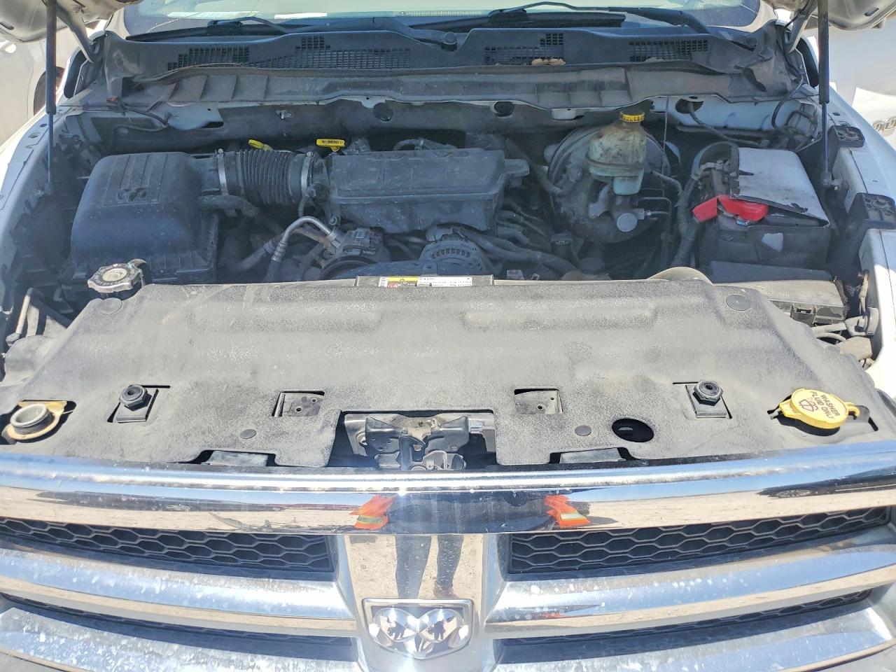 2012 Dodge Ram 1500 St White vin: 1C6RD6FP4CS288950