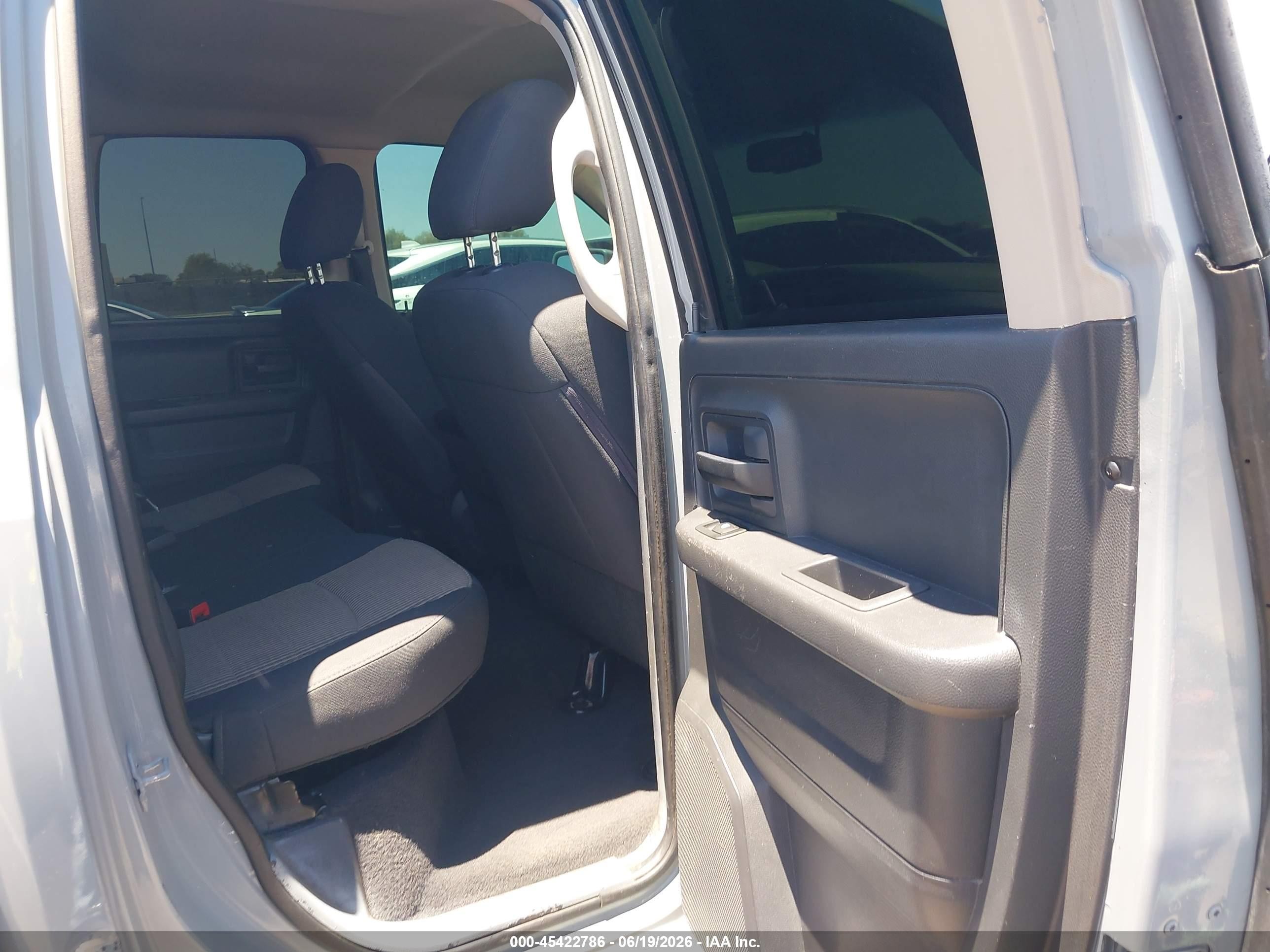 2012 Ram 1500 St Серый vin: 1C6RD6FP5CS205400