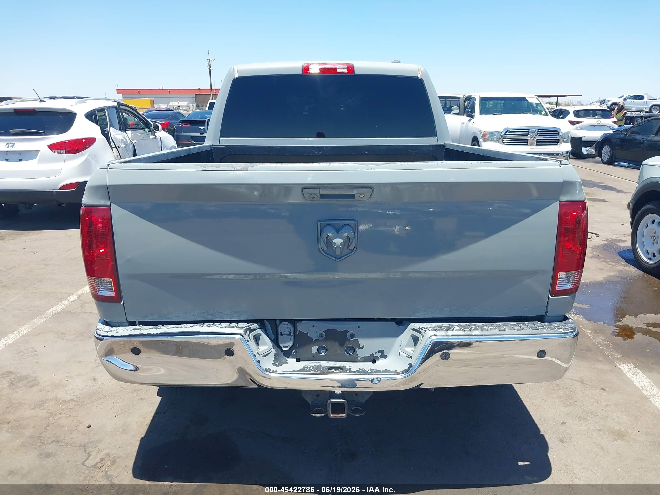 2012 Ram 1500 St Серый vin: 1C6RD6FP5CS205400