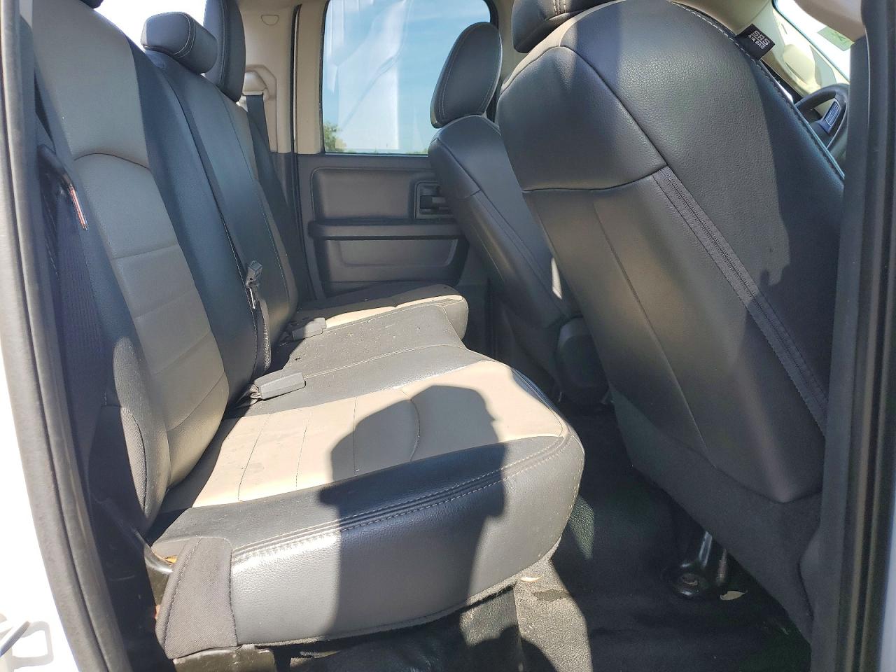 2012 Dodge Ram 1500 St White vin: 1C6RD6FP5CS232029