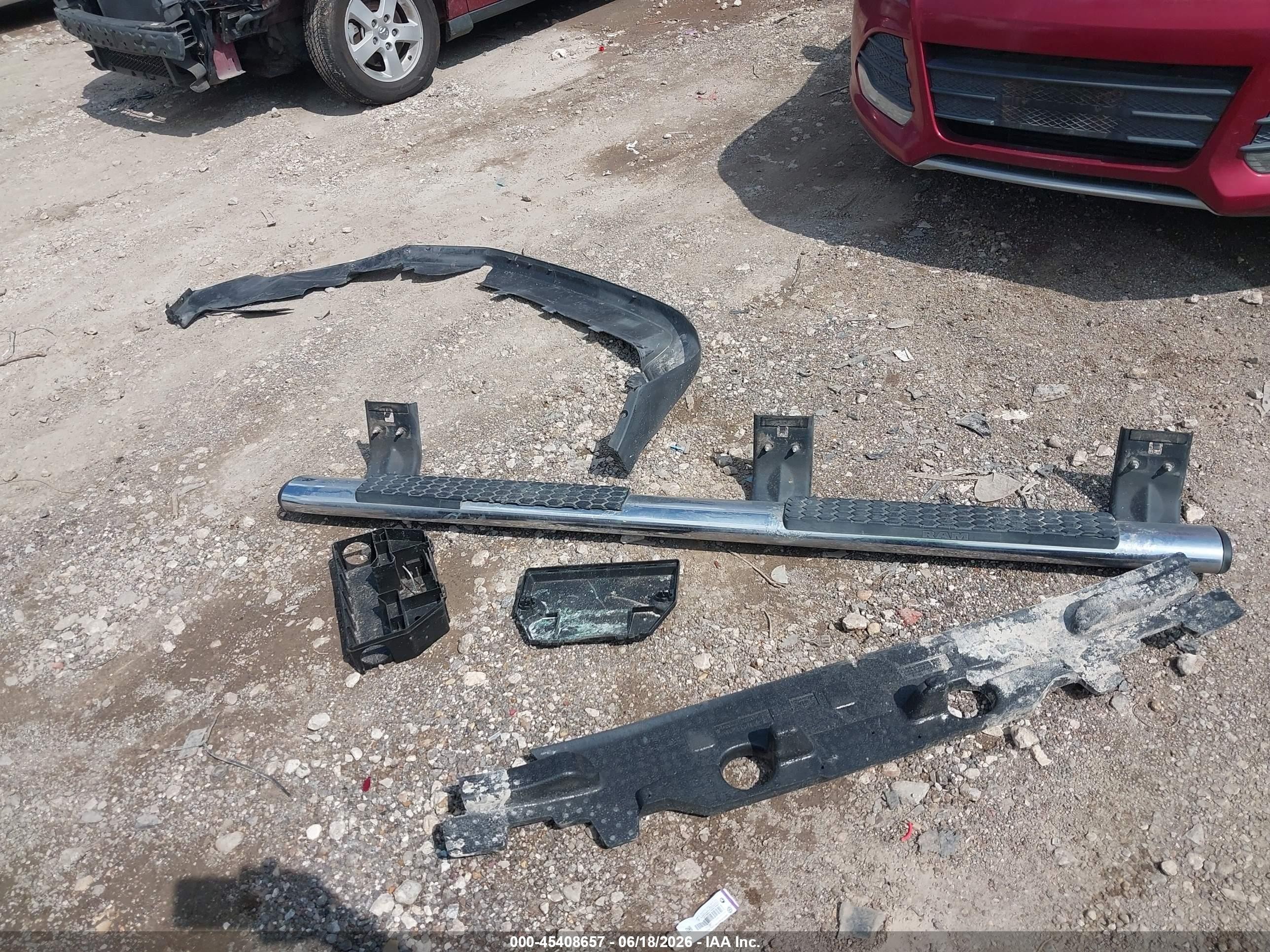 2012 Ram 1500 St Белый vin: 1C6RD6FP9CS118230
