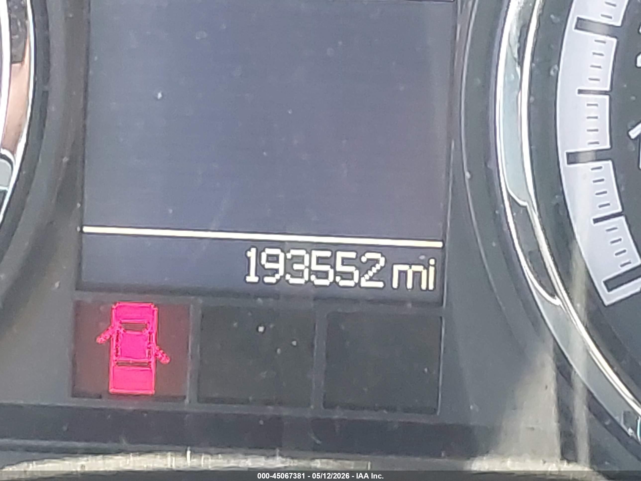 2012 Ram 1500 St Красный vin: 1C6RD6FP9CS231918