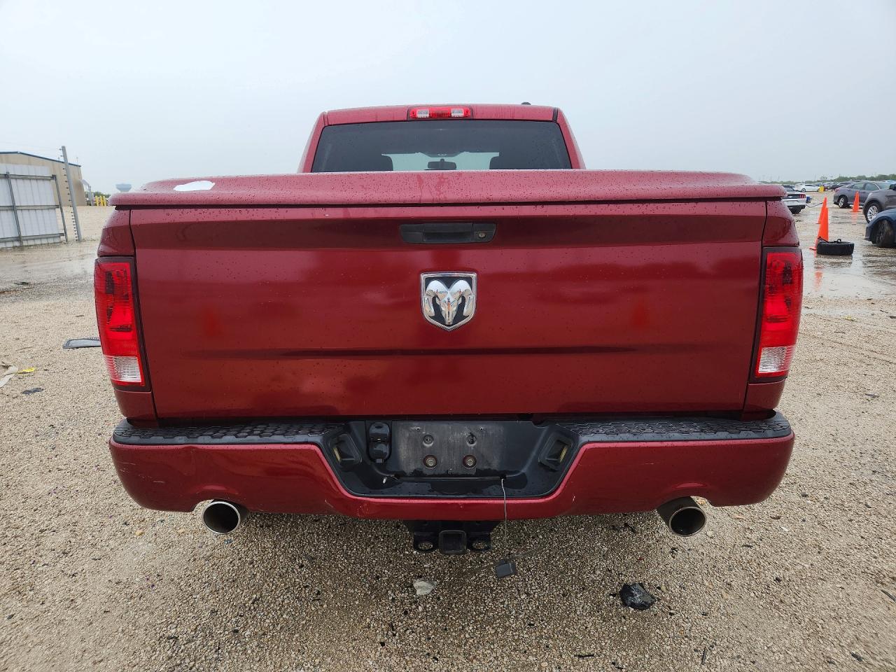 2012 Dodge Ram 1500 St Red vin: 1C6RD6FT2CS331226