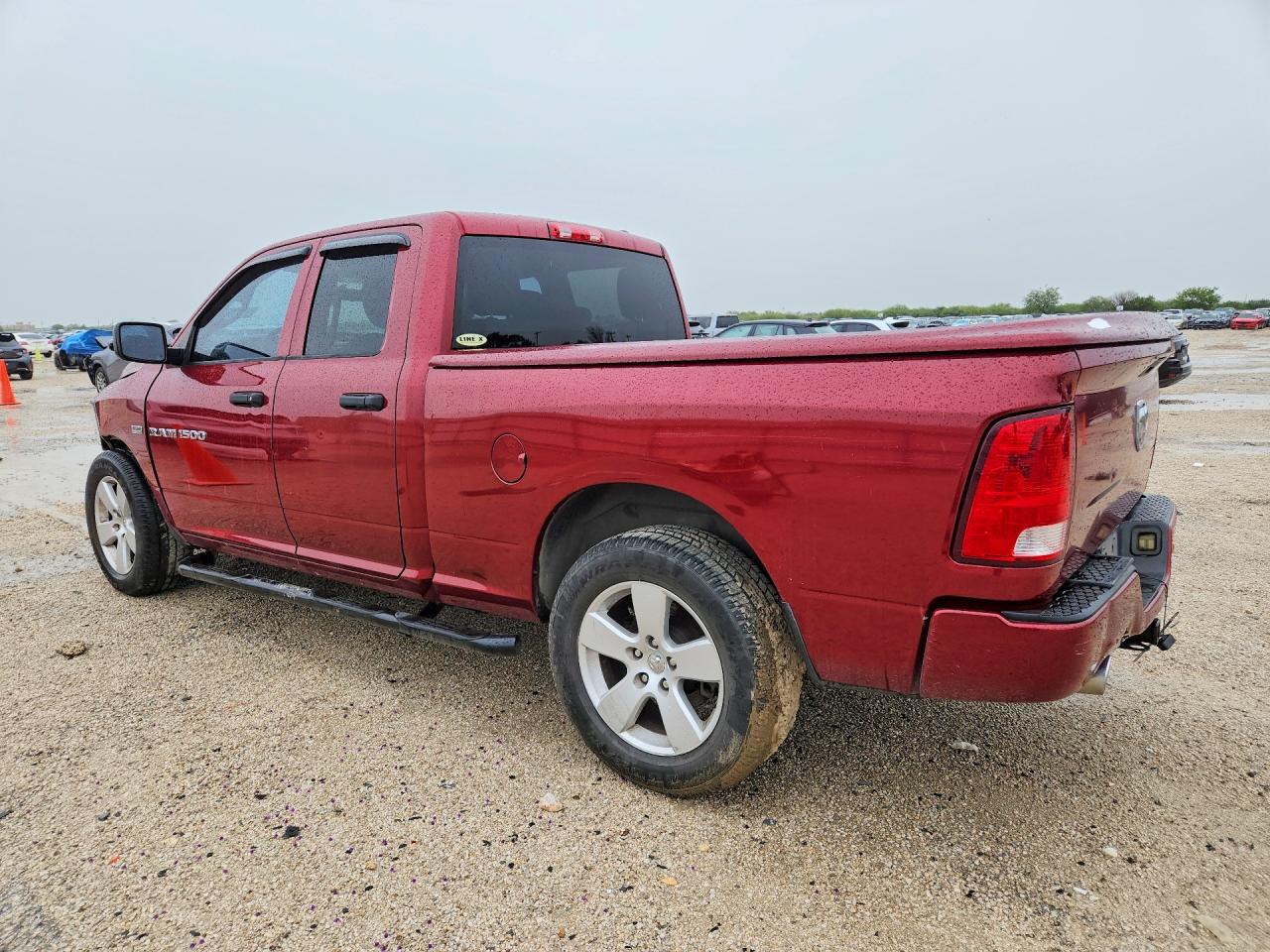 2012 Dodge Ram 1500 St Red vin: 1C6RD6FT2CS331226