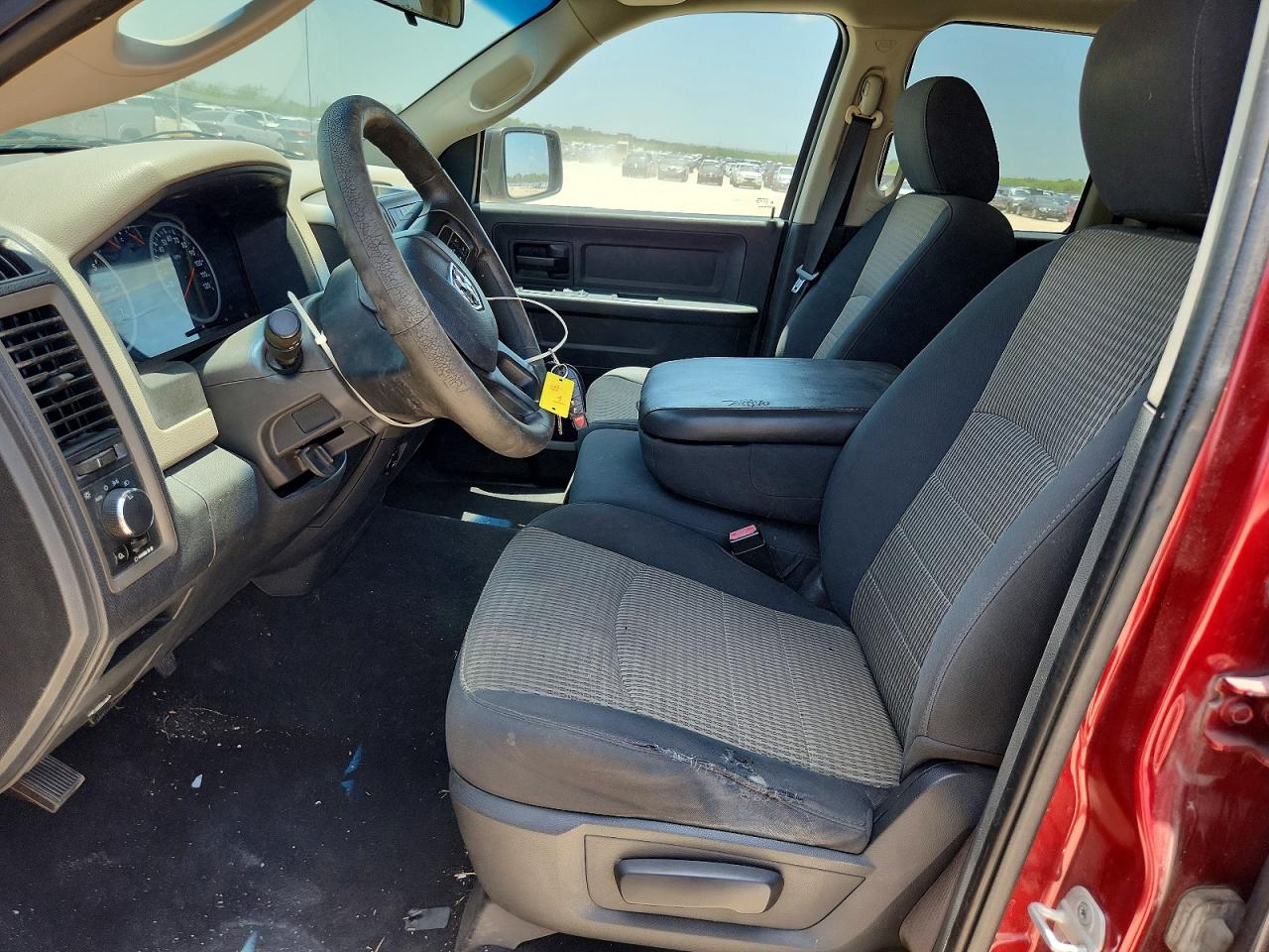 2012 Dodge Ram 1500 St Burgundy vin: 1C6RD6FT3CS166271