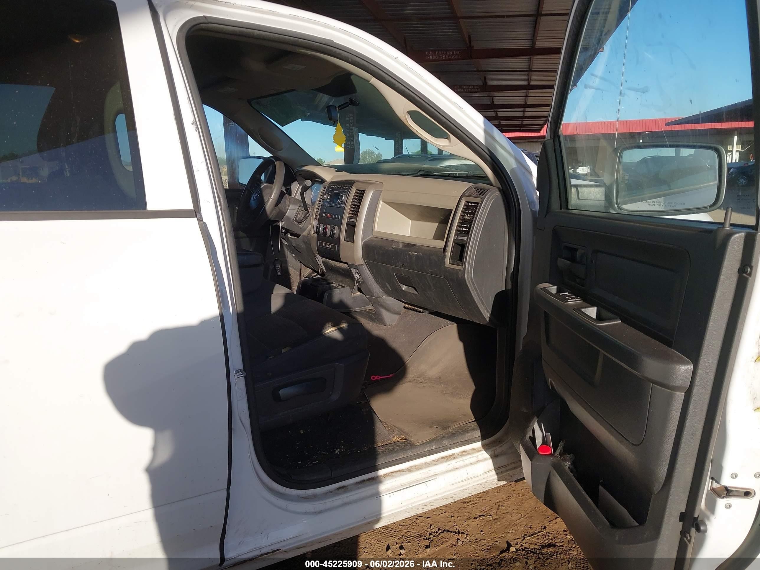 2012 Ram 1500 St White vin: 1C6RD6FT7CS212524