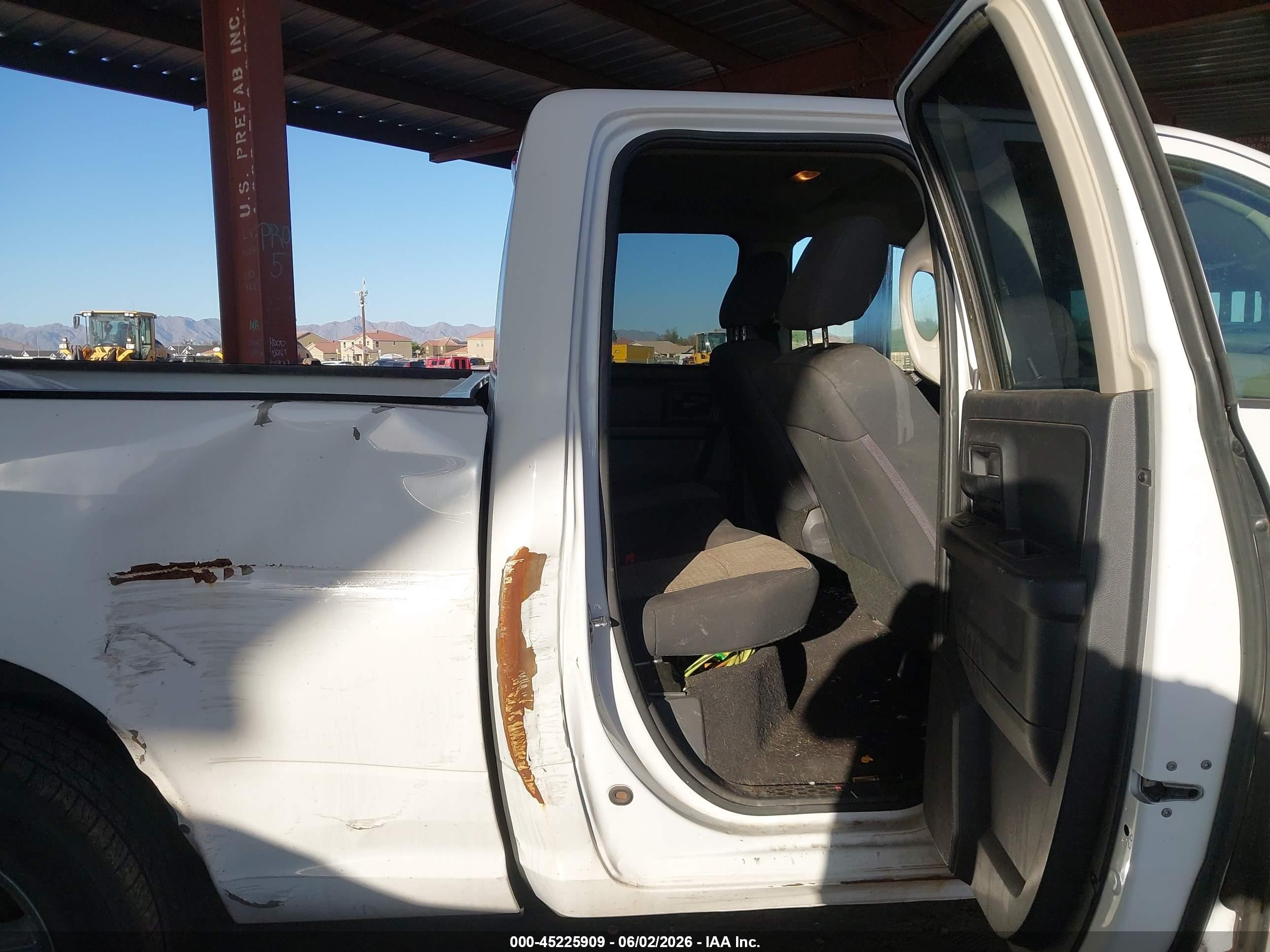 2012 Ram 1500 St White vin: 1C6RD6FT7CS212524