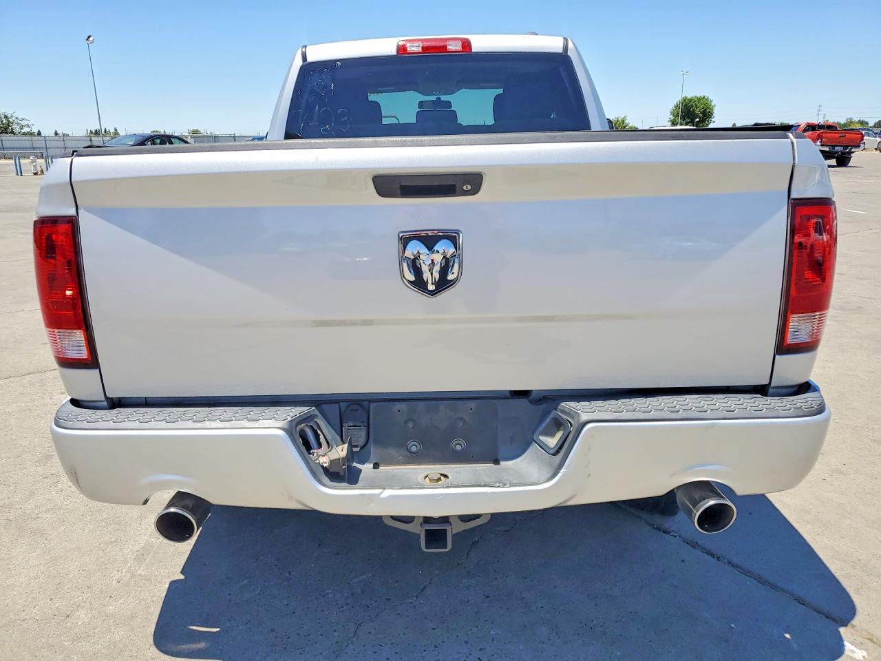 2012 Dodge Ram 1500 St Silver vin: 1C6RD6FT8CS302362