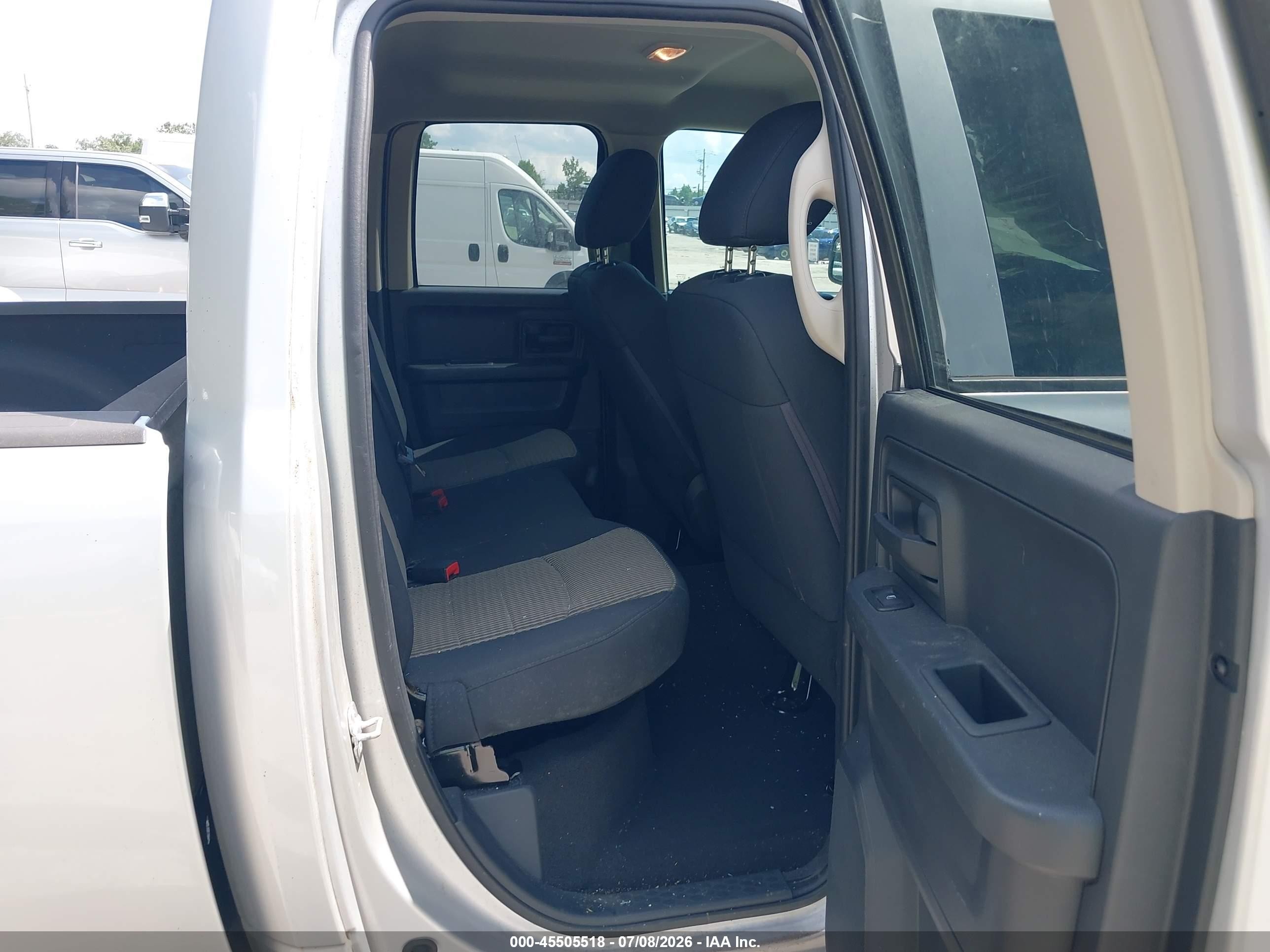 2012 Ram 1500 Express Серый vin: 1C6RD6FT9CS242530