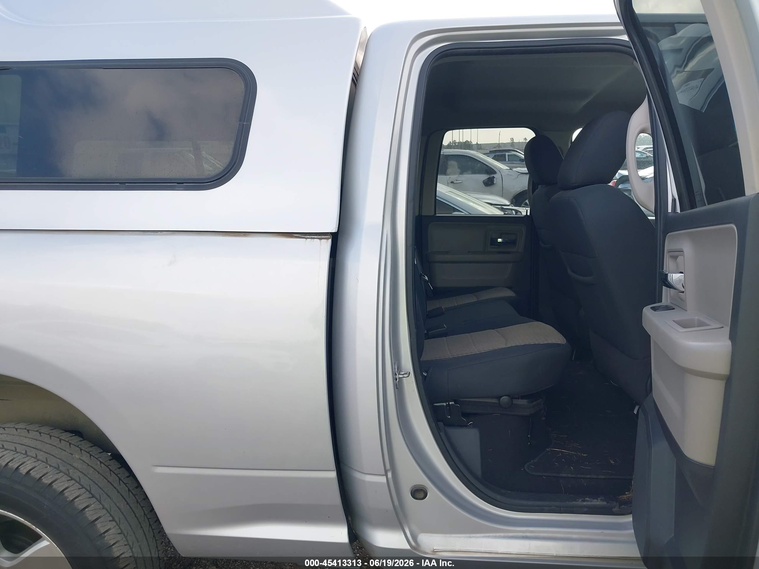 2012 Ram 1500 Slt Silver vin: 1C6RD6GT0CS183852