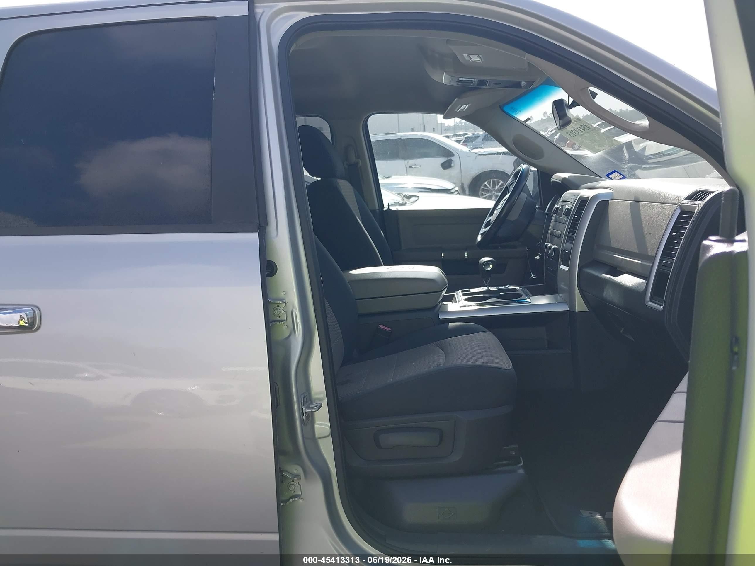 2012 Ram 1500 Slt Silver vin: 1C6RD6GT0CS183852