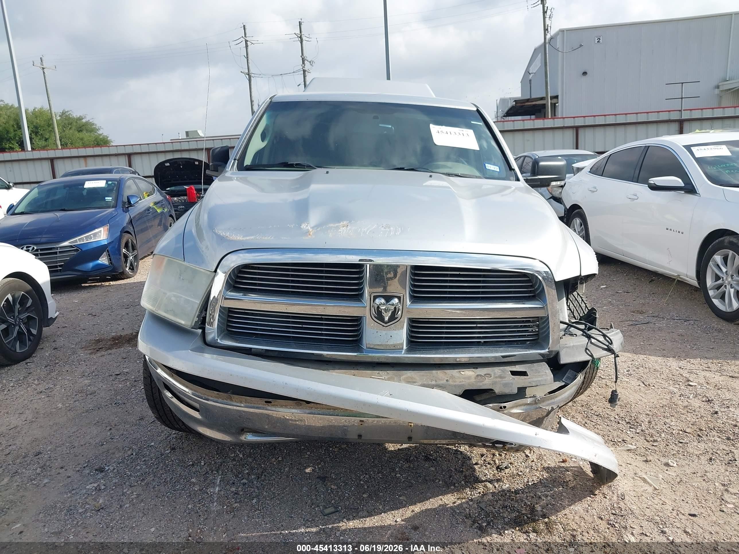 2012 Ram 1500 Slt Silver vin: 1C6RD6GT0CS183852