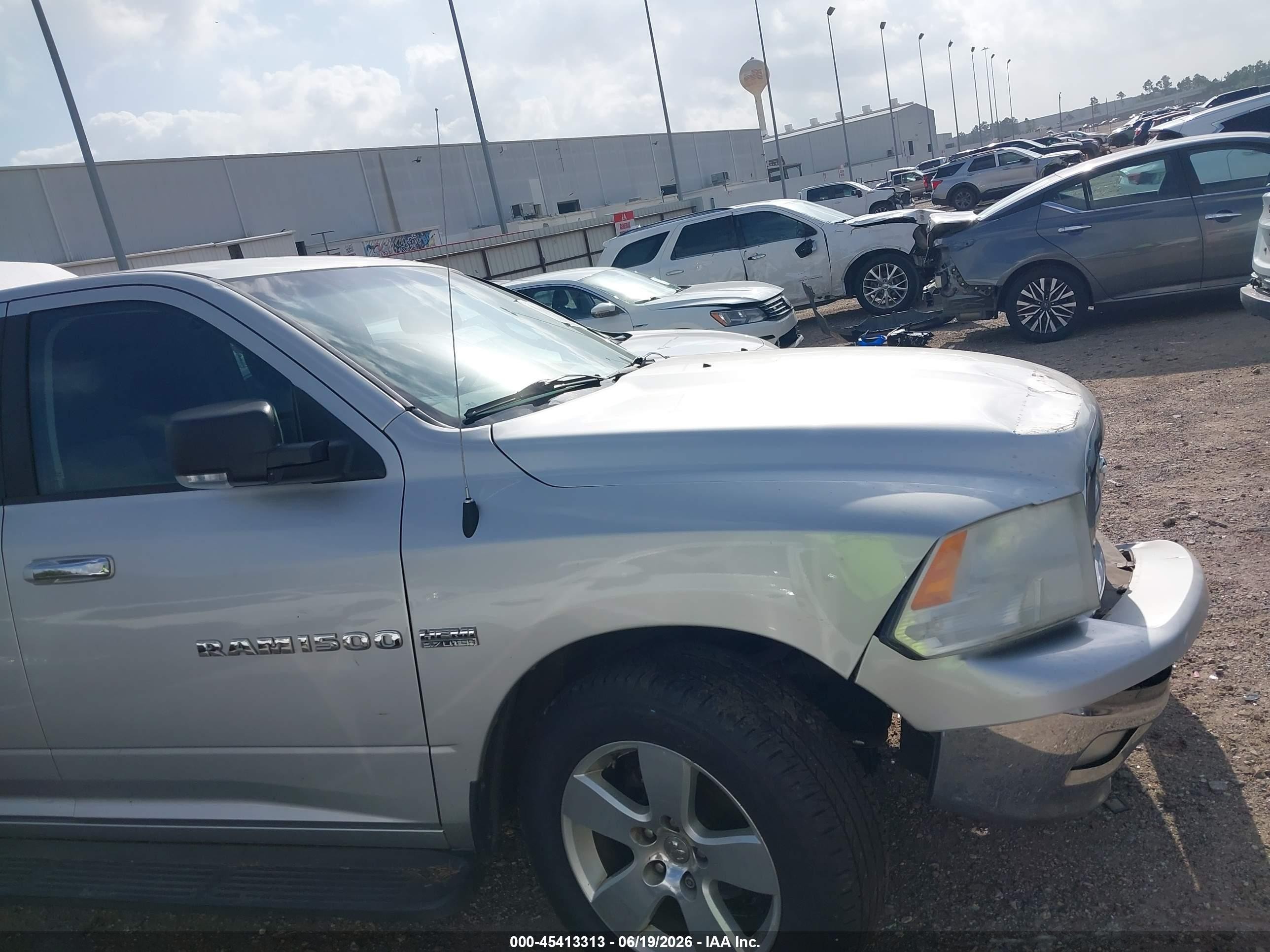 2012 Ram 1500 Slt Silver vin: 1C6RD6GT0CS183852