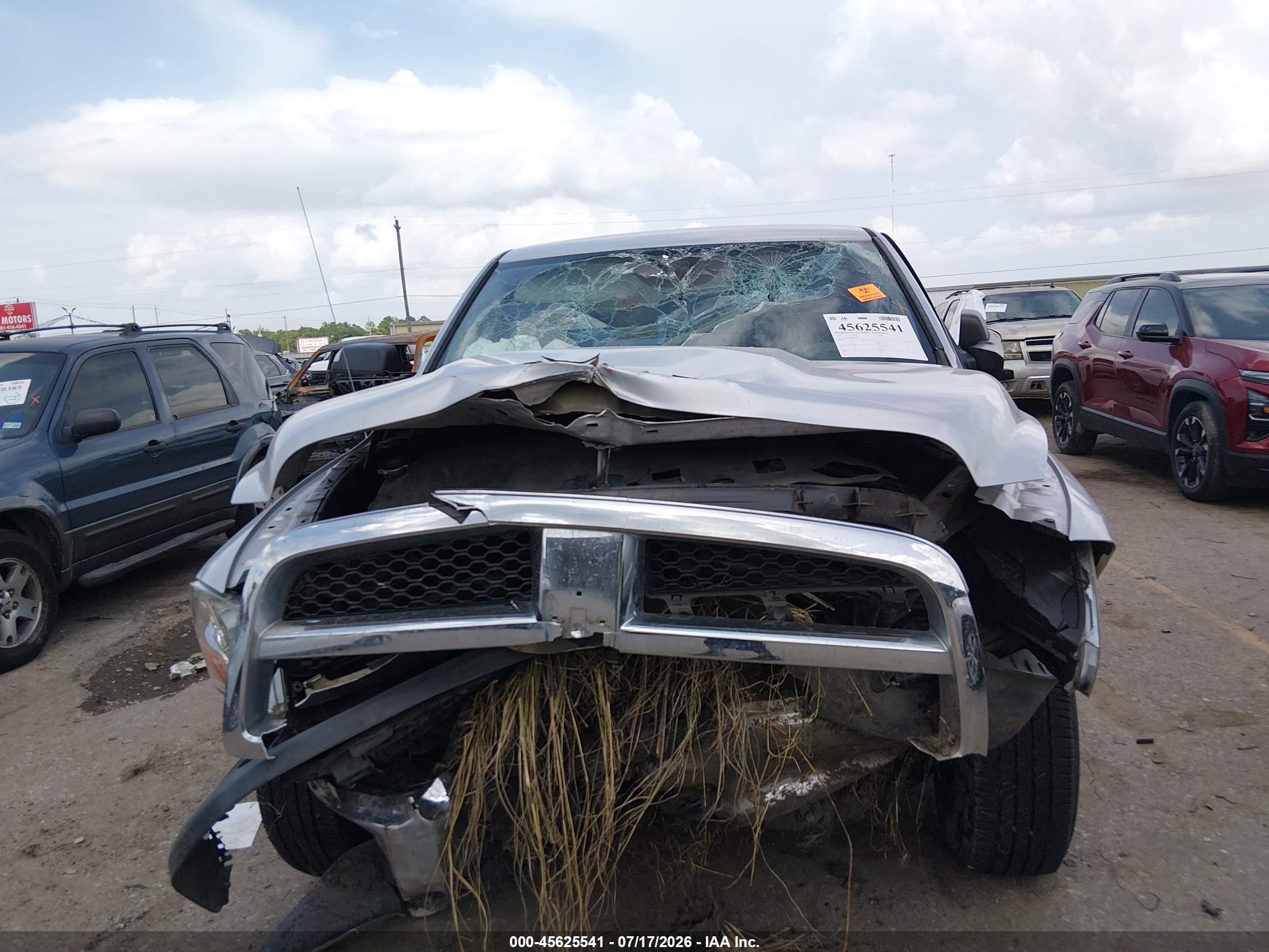 2012 Ram 1500 Tradesman Silver vin: 1C6RD6KP4CS235171