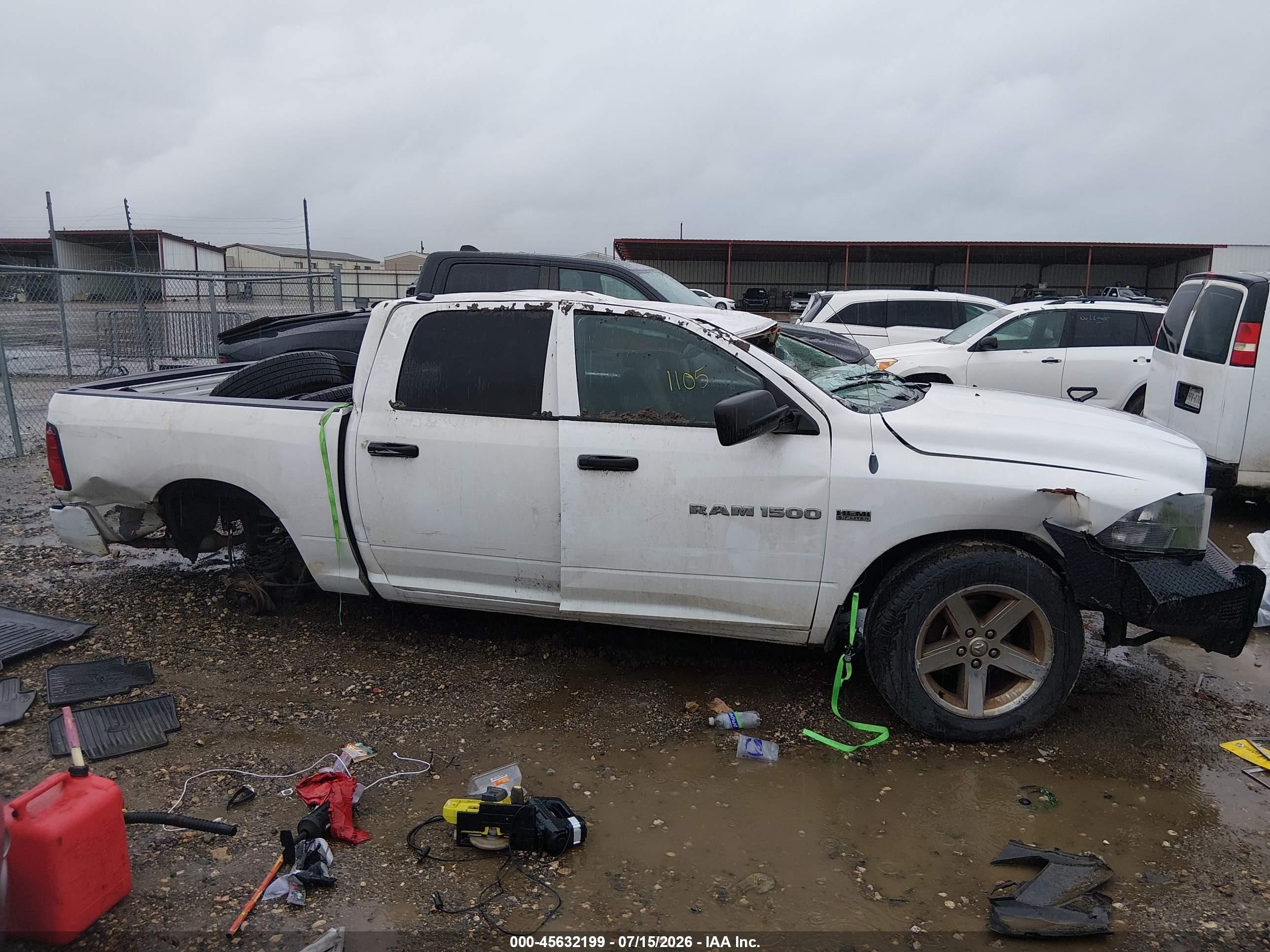 2012 Ram 1500 Express White vin: 1C6RD6KT1CS201105