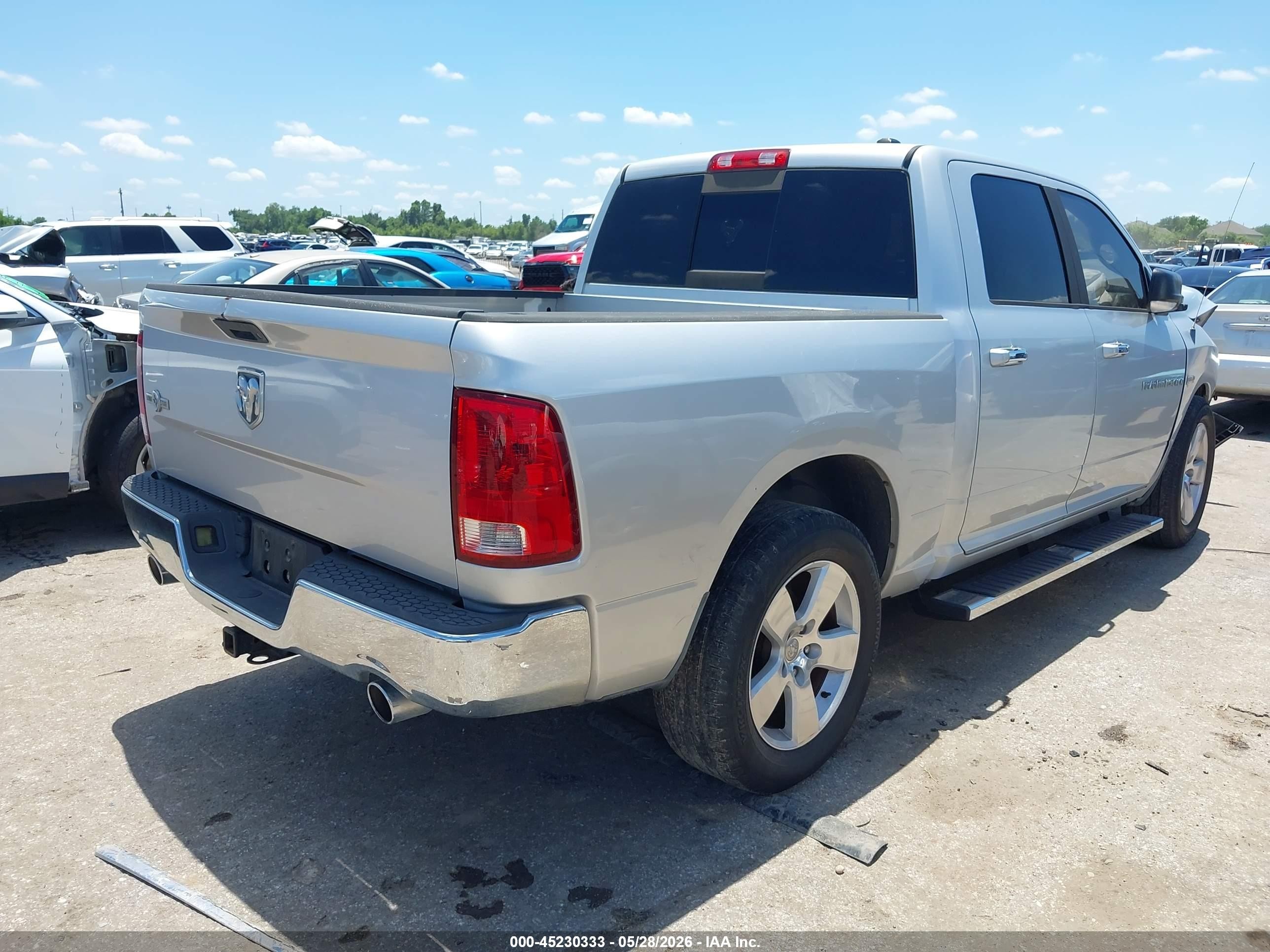2012 Ram 1500 Slt Серебряный vin: 1C6RD6LT1CS153538