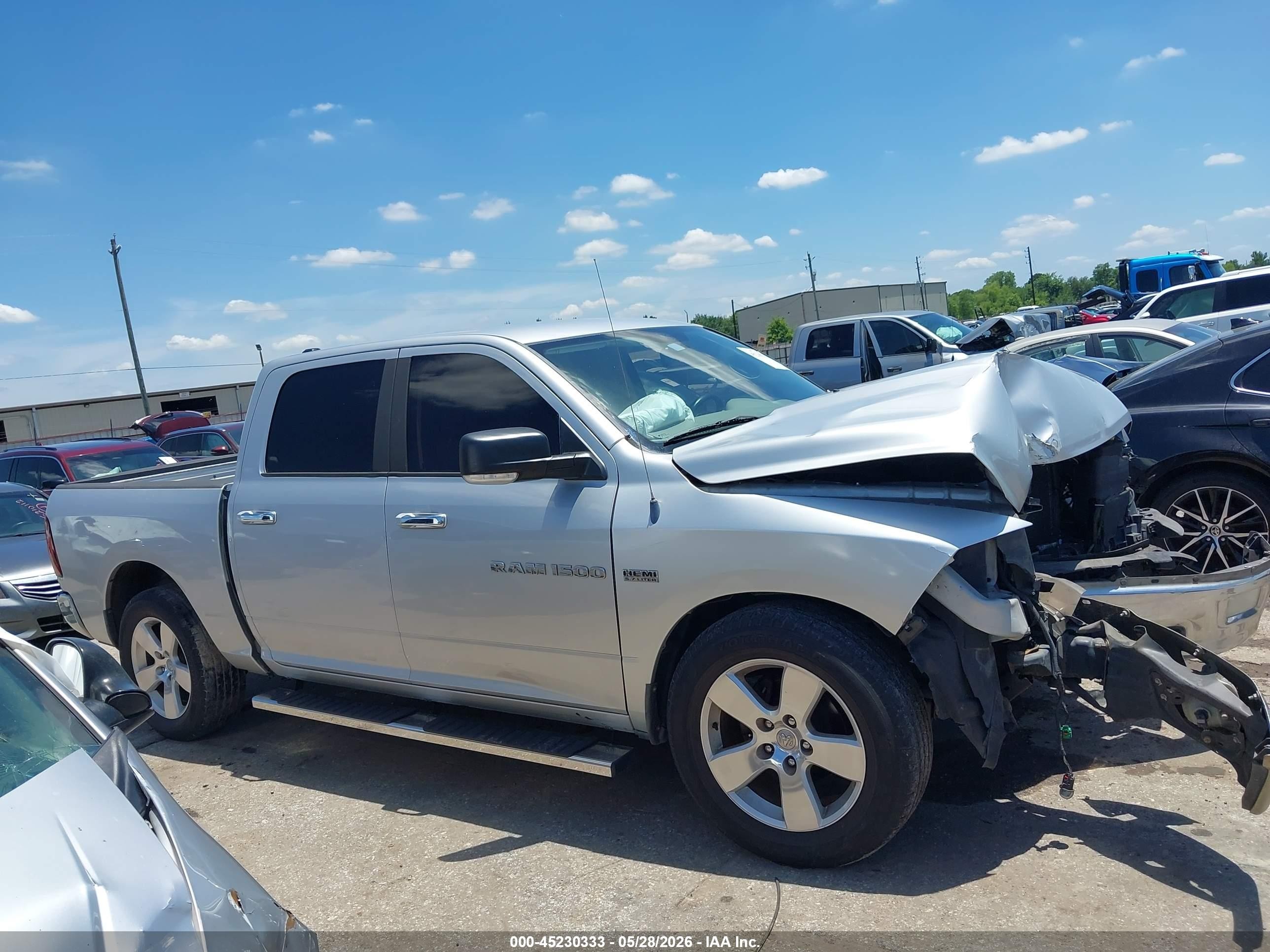 2012 Ram 1500 Slt Серебряный vin: 1C6RD6LT1CS153538