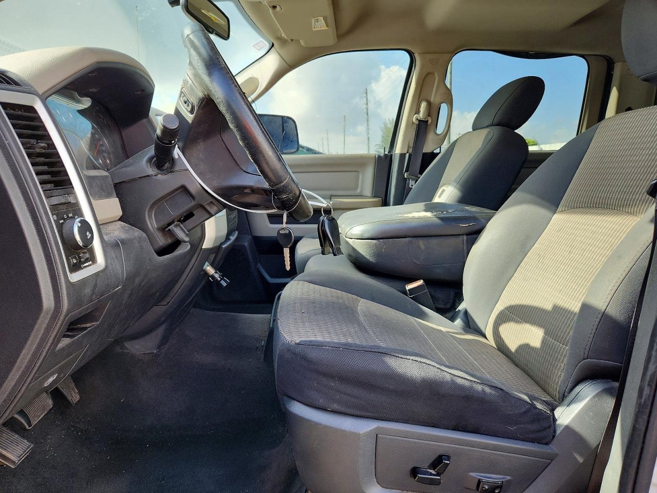 2012 Dodge Ram 1500 Slt Серебряный vin: 1C6RD6LT1CS153720