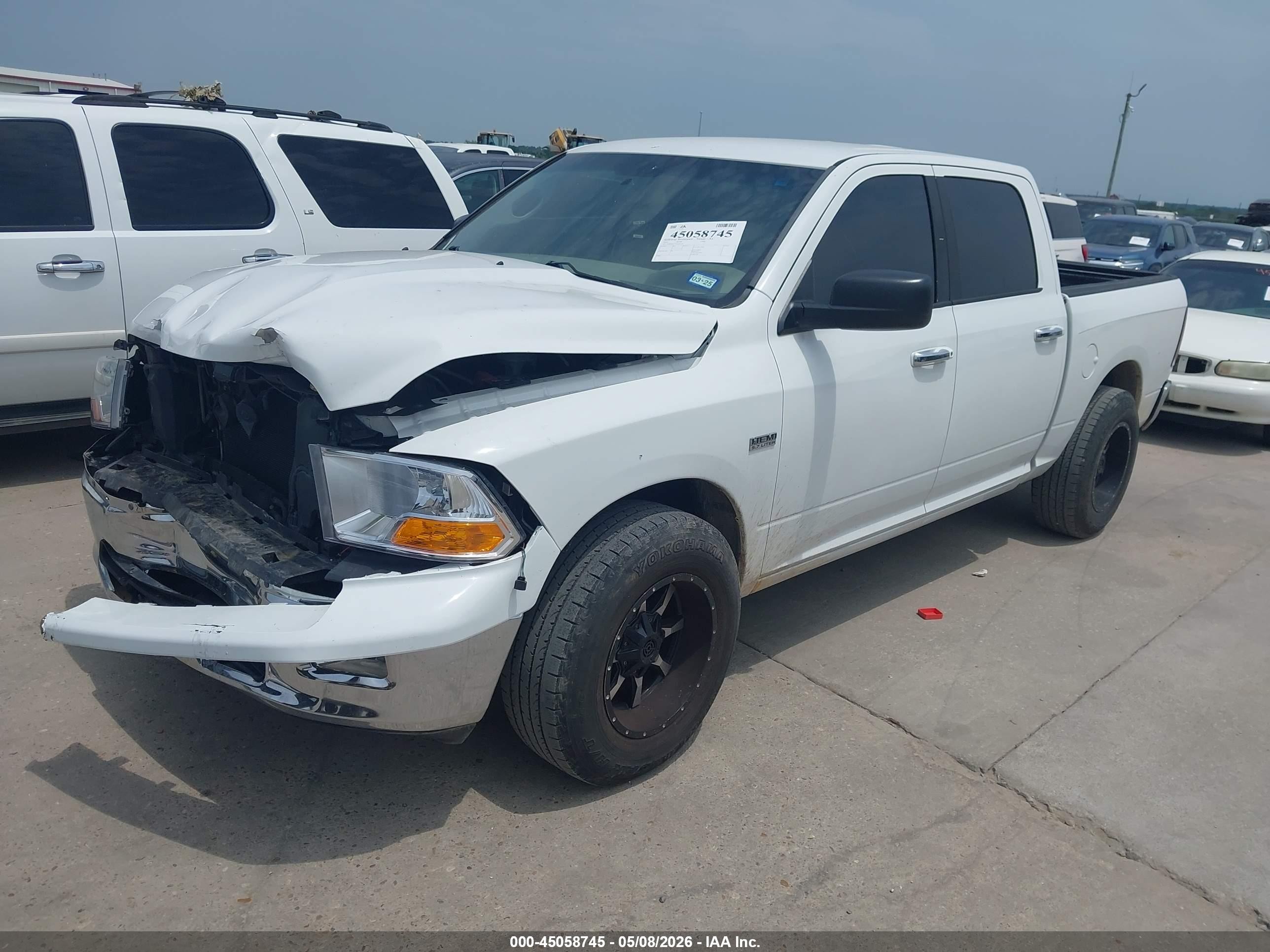 2012 Dodge Ram 1500   White vin: 1C6RD6LT3CS281246