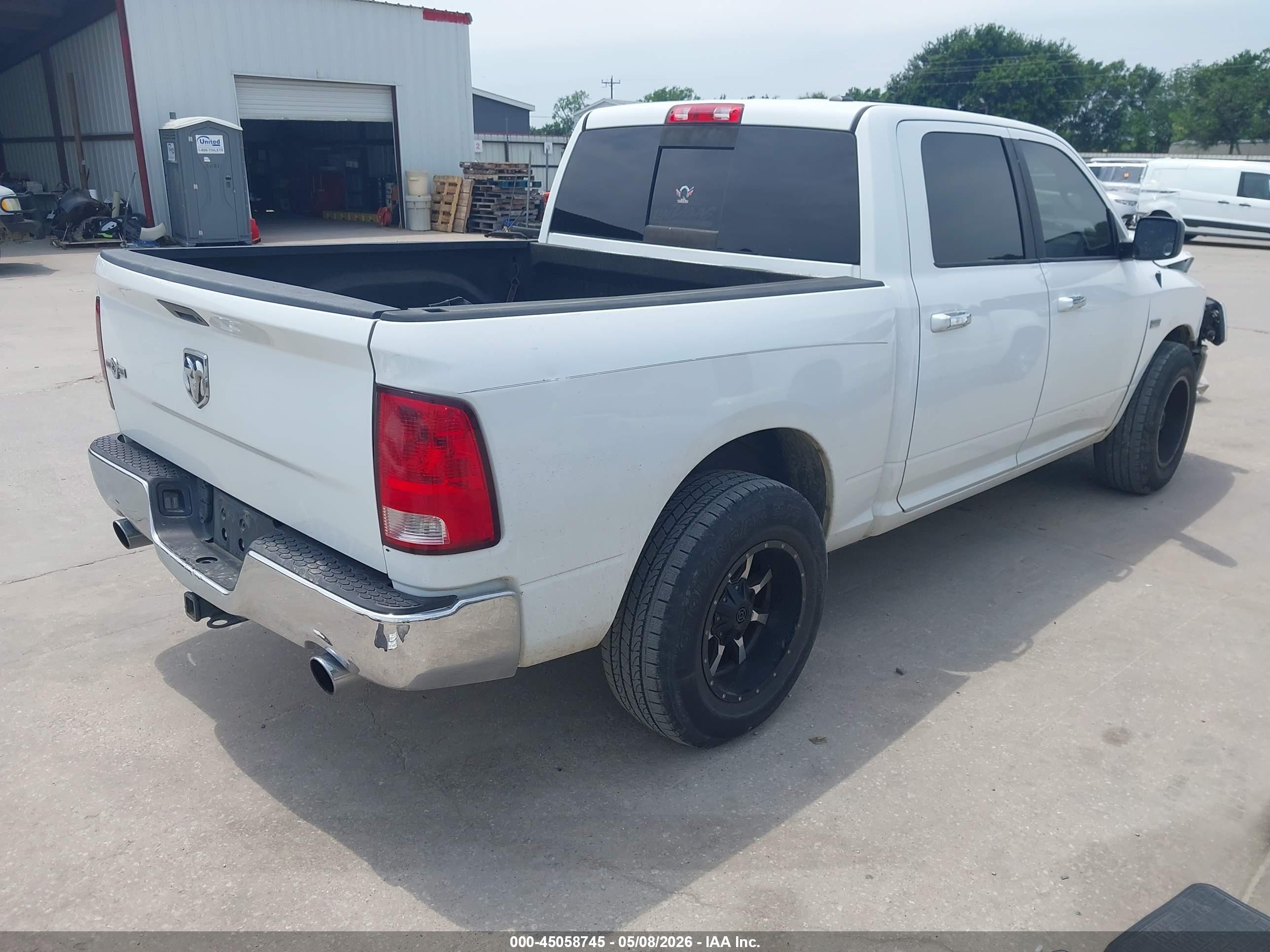 2012 Dodge Ram 1500   White vin: 1C6RD6LT3CS281246