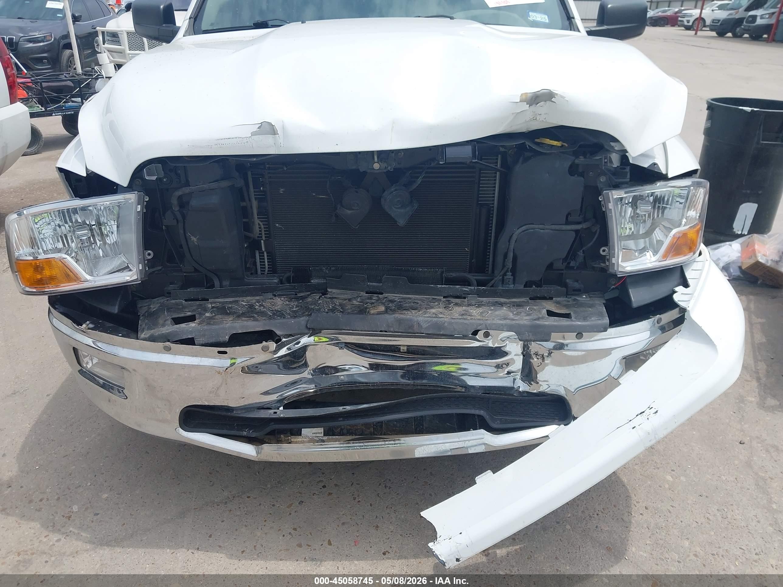 2012 Dodge Ram 1500   White vin: 1C6RD6LT3CS281246