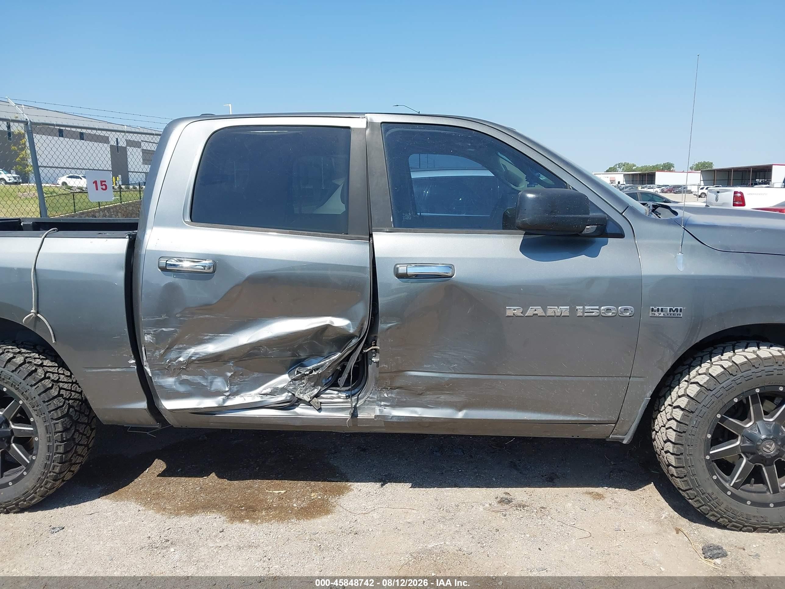 2012 Ram 1500 Slt Gray vin: 1C6RD6LT3CS323818