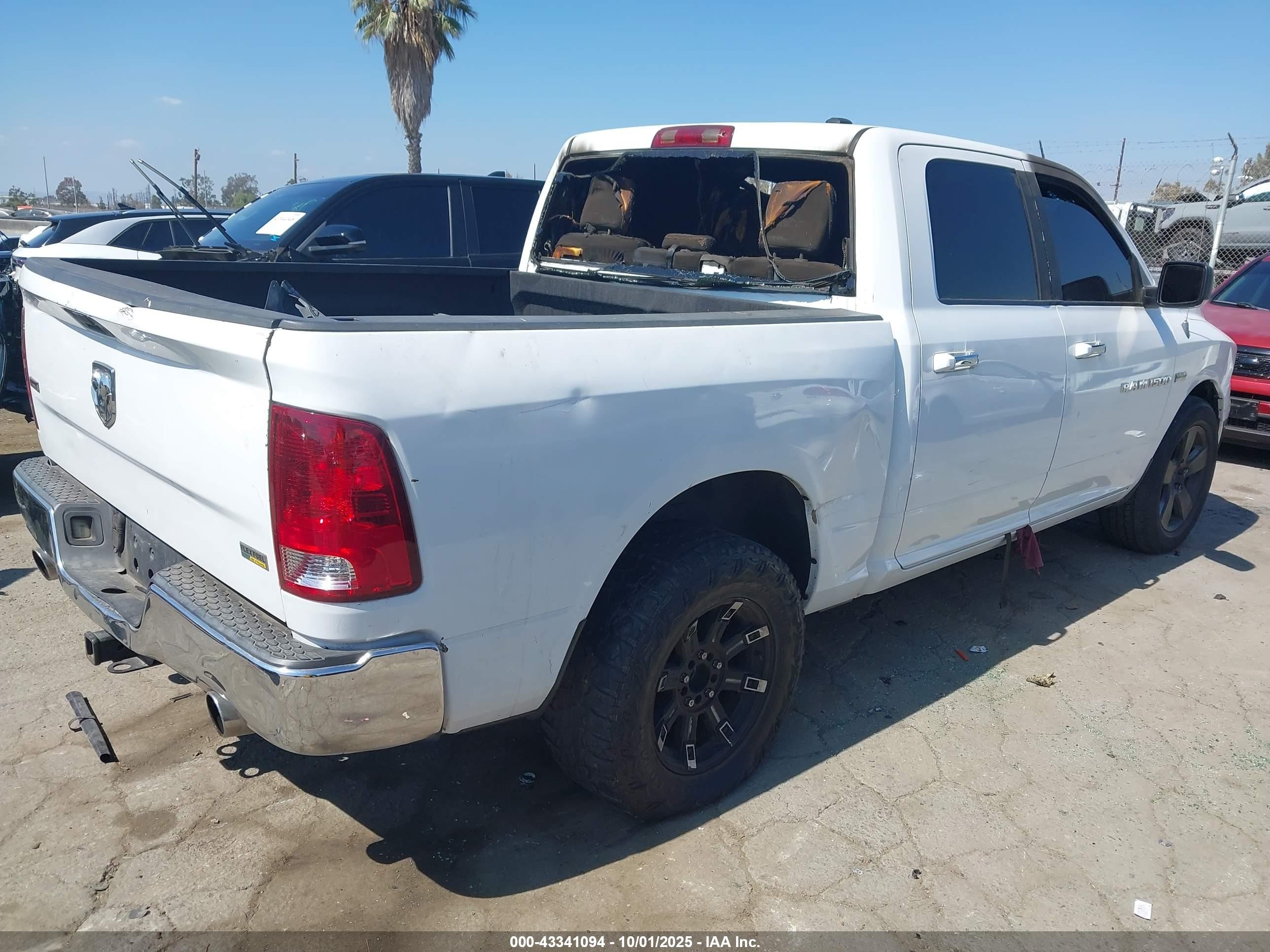 2012 Ram 1500 Slt White vin: 1C6RD6LT5CS123409