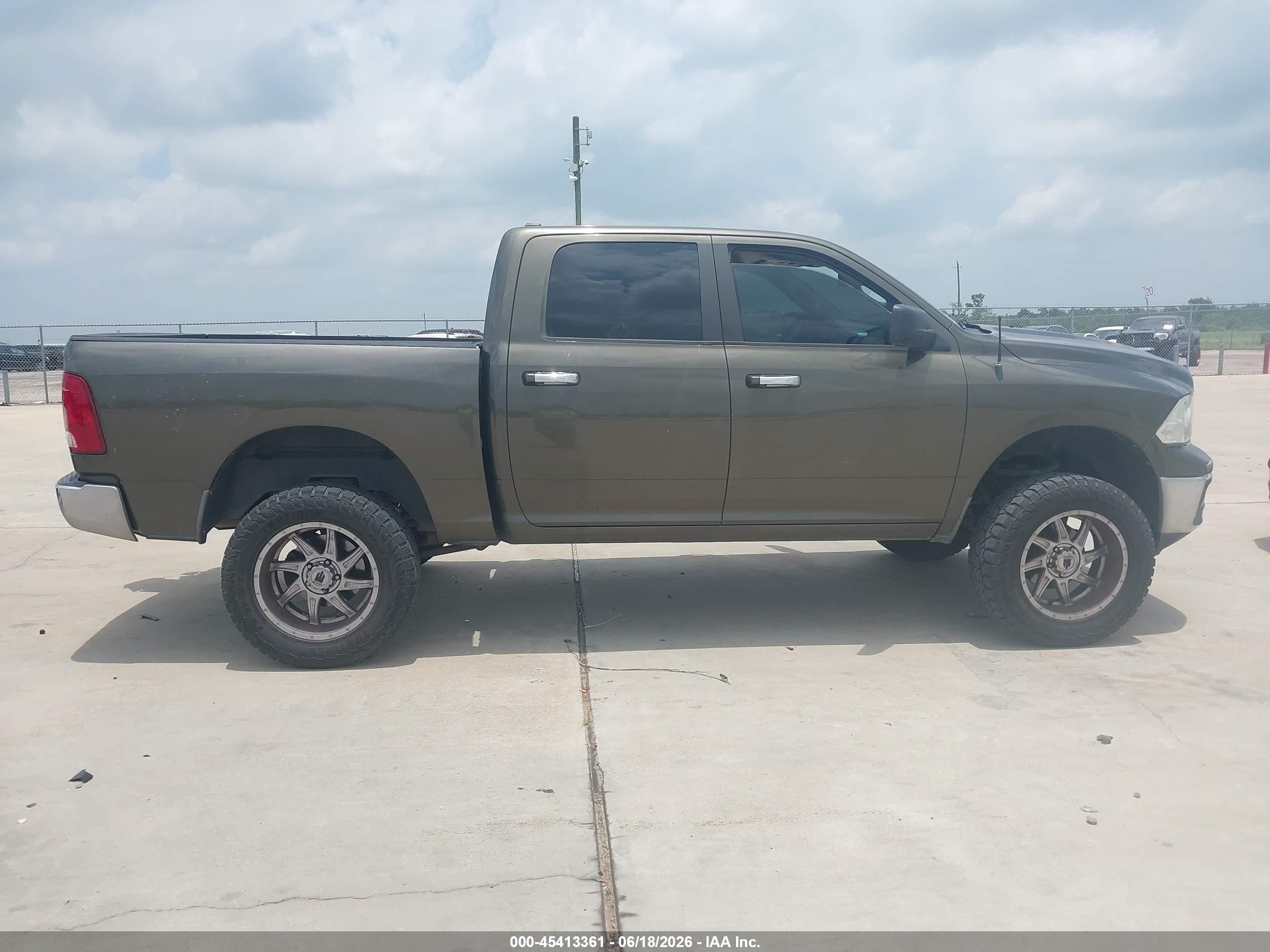 2012 Ram 1500 Lone Star Gray vin: 1C6RD6LT9CS137393