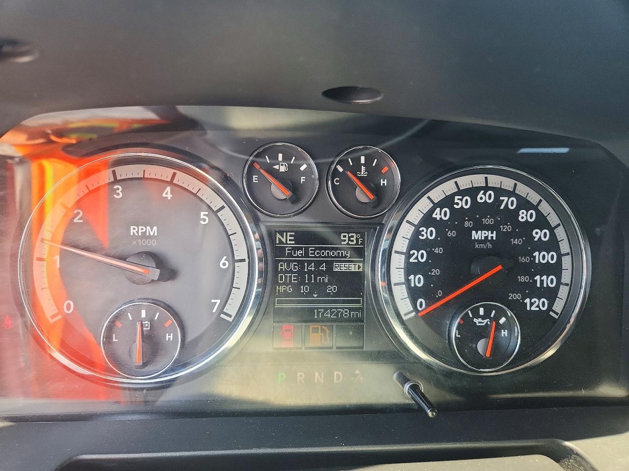 2012 Dodge Ram 1500 Slt White vin: 1C6RD6LTXCS113281