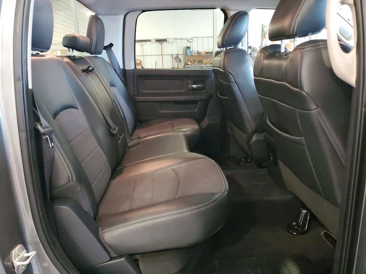 2012 Dodge Ram1500 Gray vin: 1C6RD6MT0CS292431