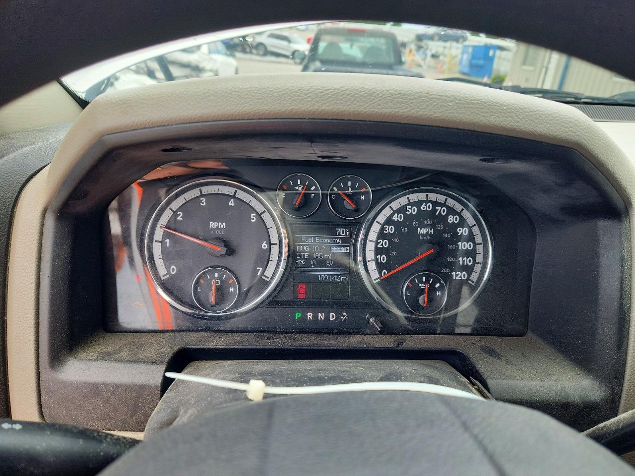 2012 Dodge Ram 1500 St Серебряный vin: 1C6RD7FP1CS232518
